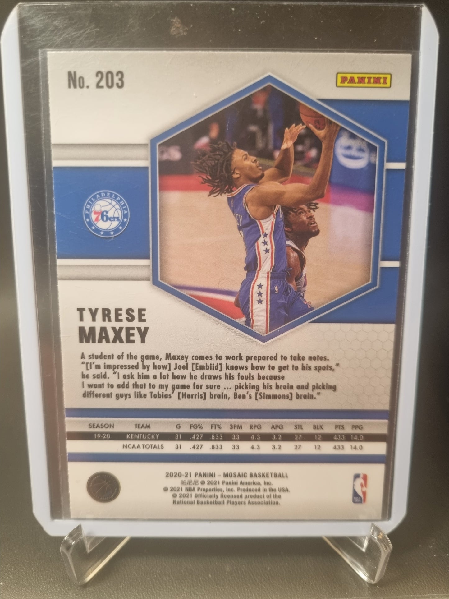 2020-21 Panini Mosaic #203 Tyrese Maxey Rookie Card Mosaic Prizm