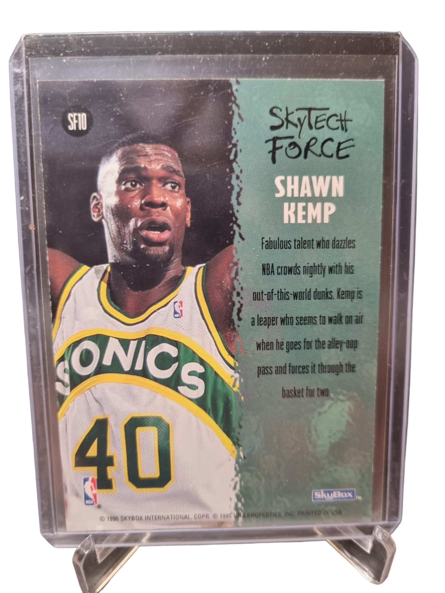 1995 Skybox #SF10 Shawn Kemp Sky Tech Force