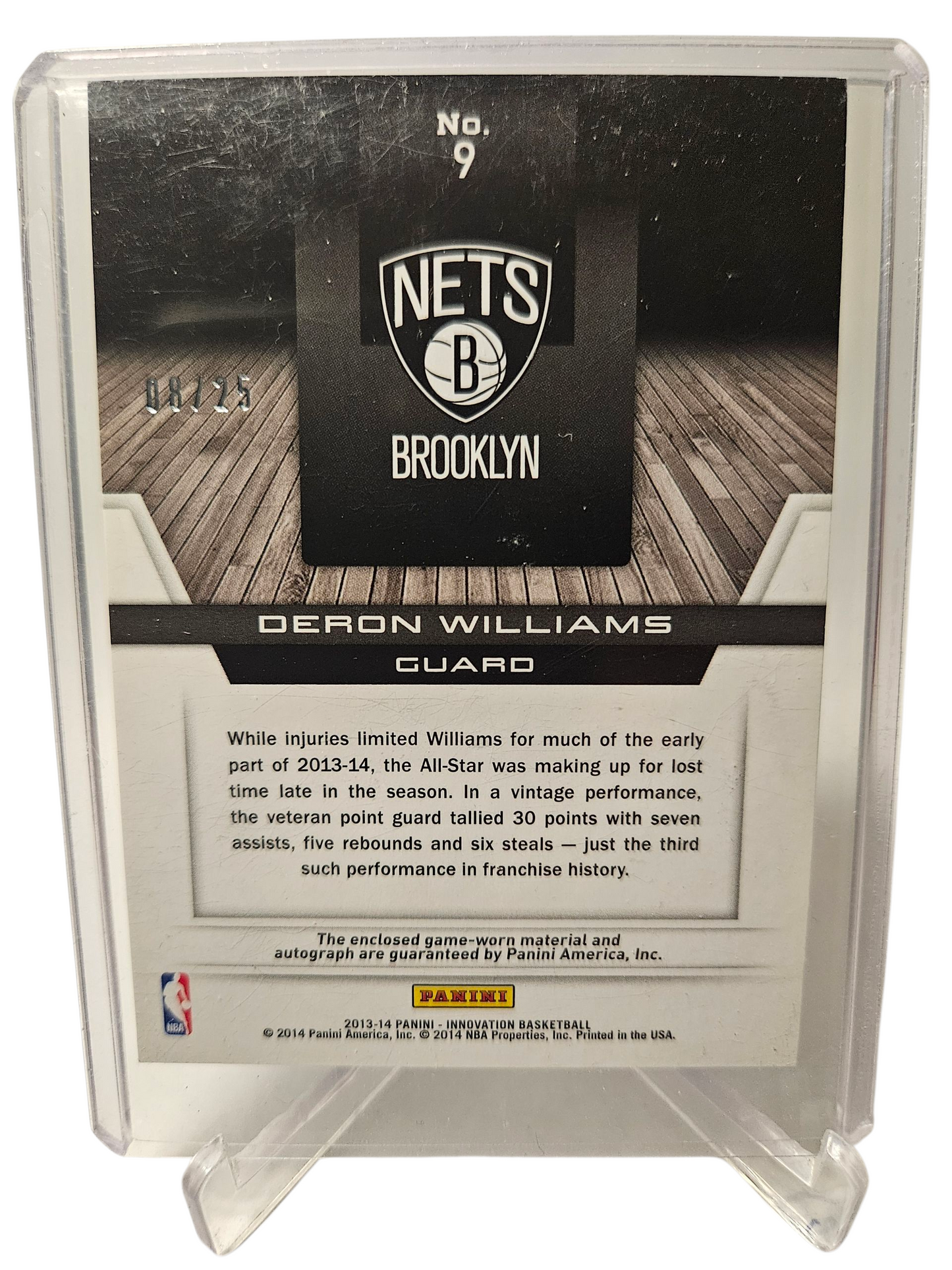2013-14 Panini Inovation #9 Deron Williams Digs and Sigs Game Worn Patch Autograph 06/25