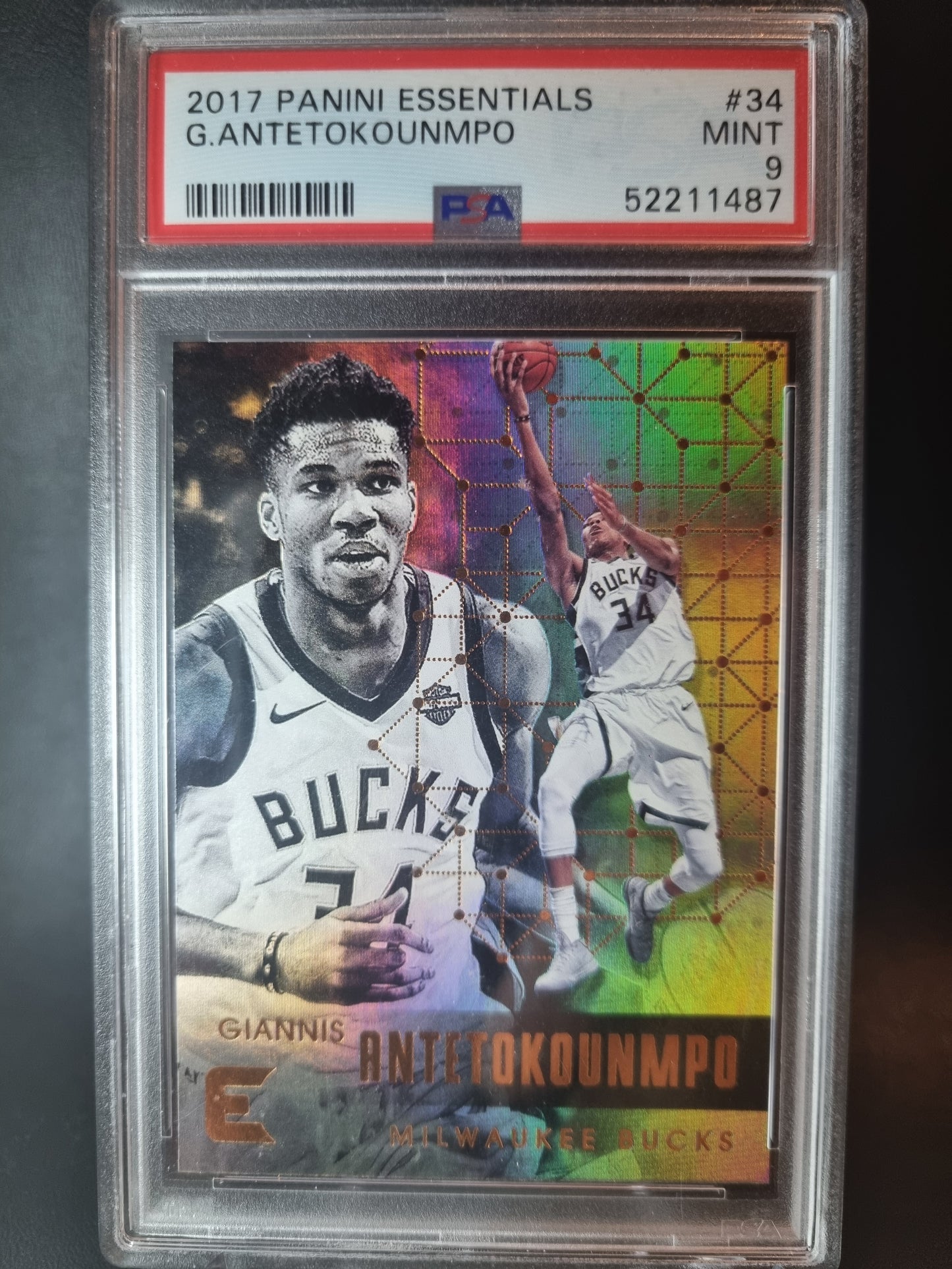 2017 Panini Essentials #34 Giannis Antetokounmpo PSA 9 Mint