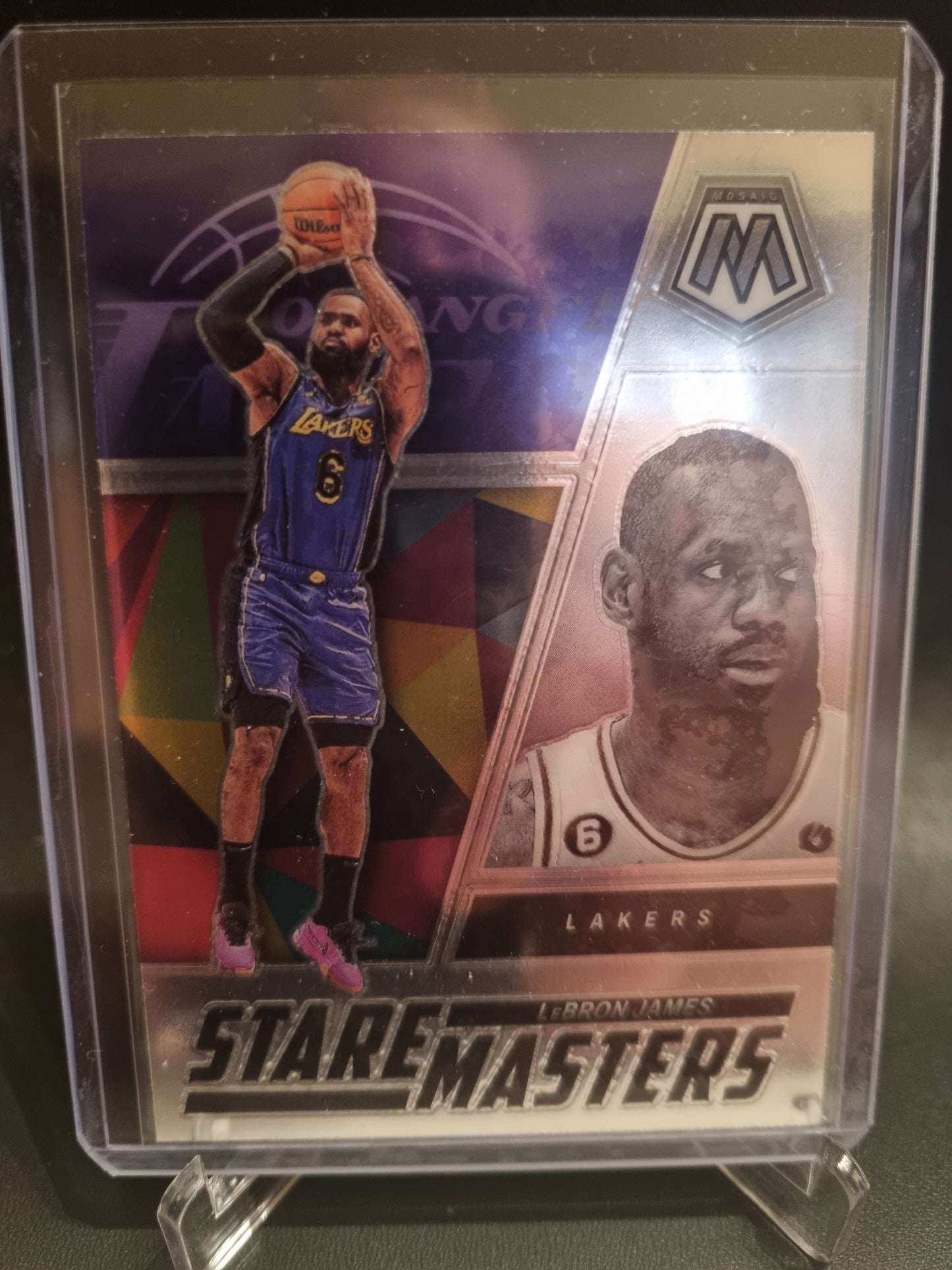 2022-23 Panini Mosaic #7 Lebron James Stare Masters