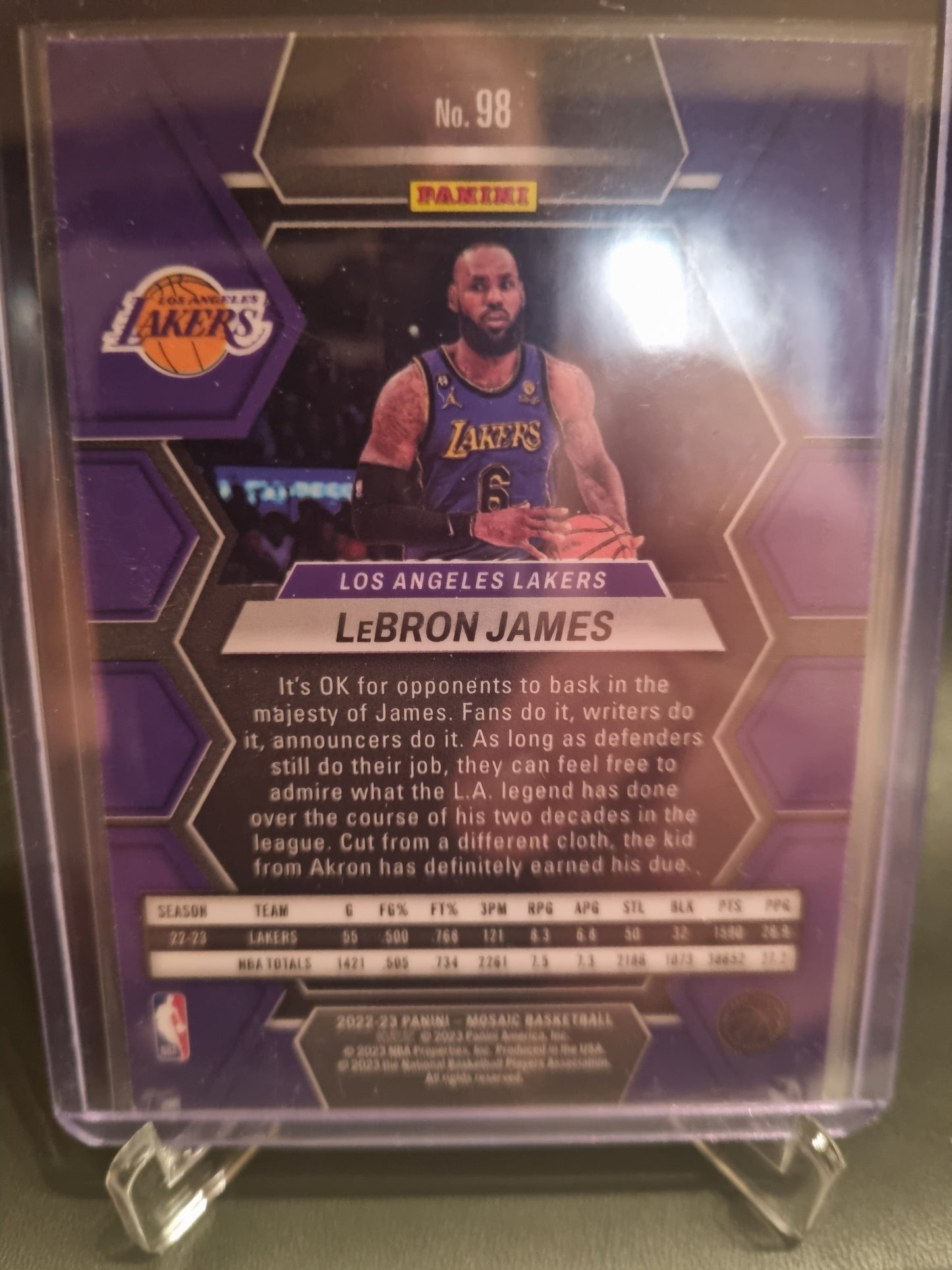 2022-23 Panini Mosaic #98 Lebron James