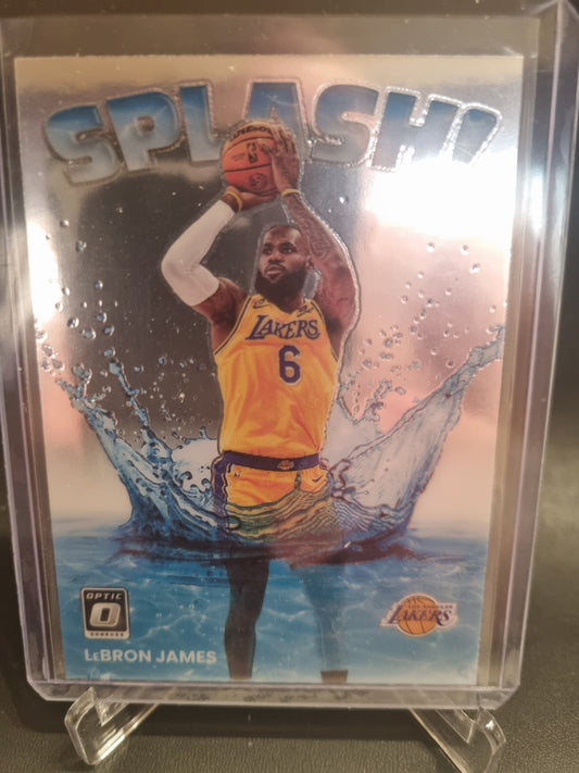 2022-23 Panini Donruss Optic #15 Lebron James Splash