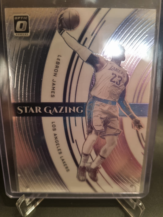 2021-22 Panini Donruss Optic #6 Lebron James Star Gazing