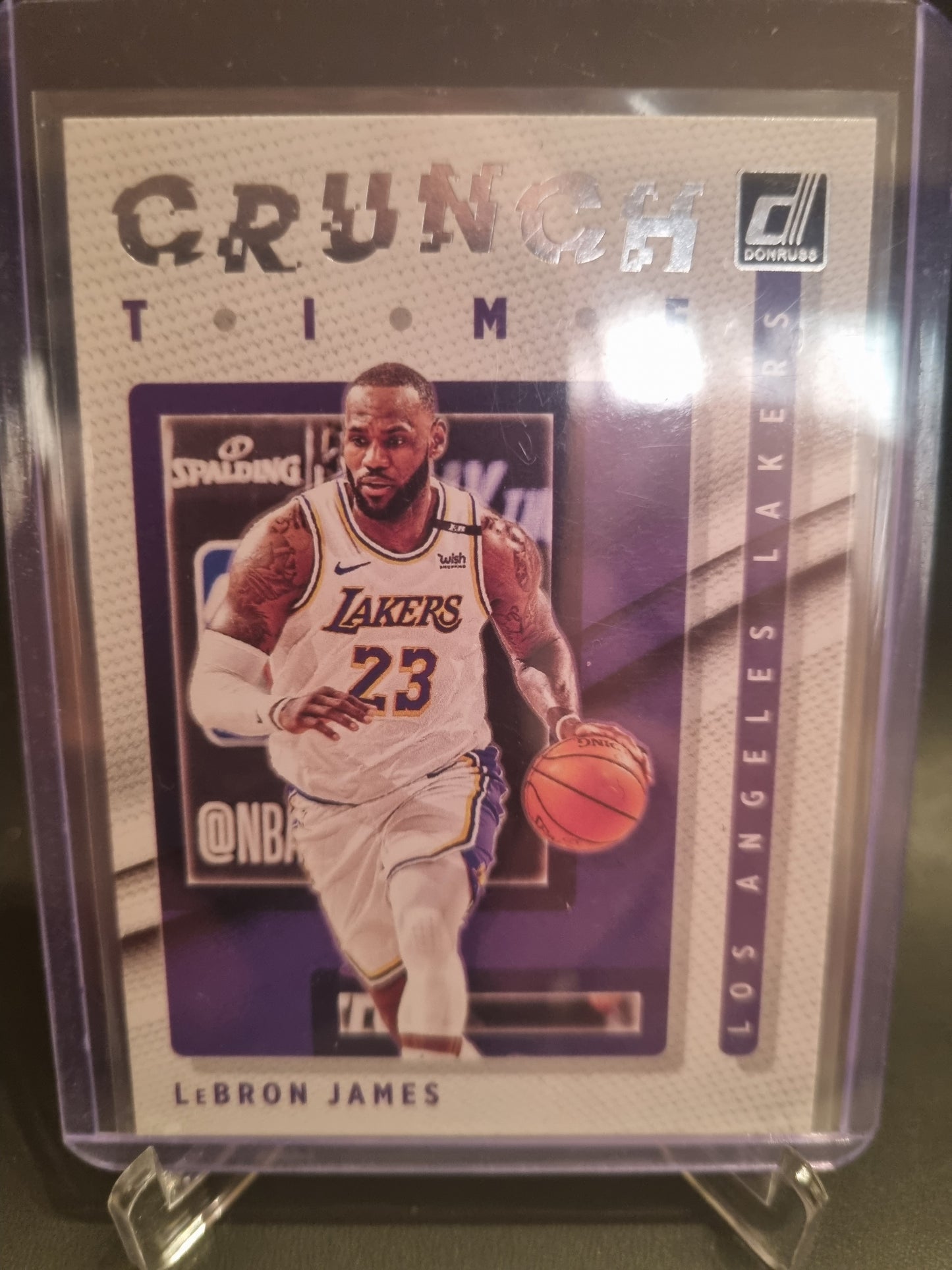 2021-22 Panini Donruss #10 Lebron James Crunch Time