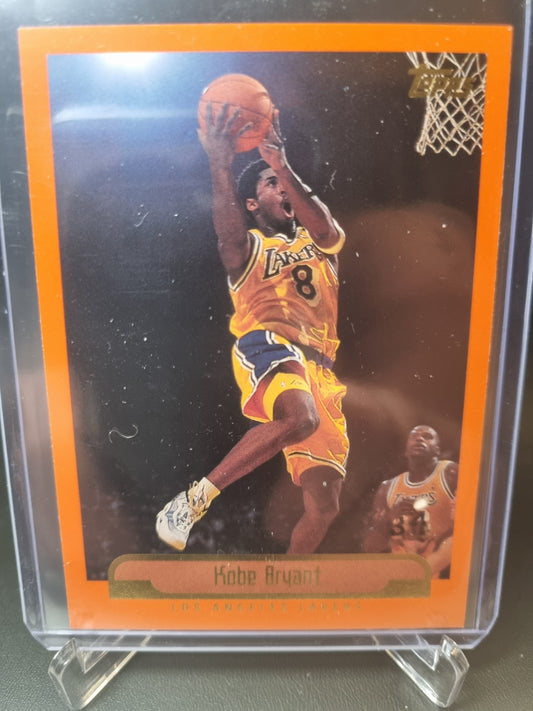 2000 Topps #125 Kobe Bryant
