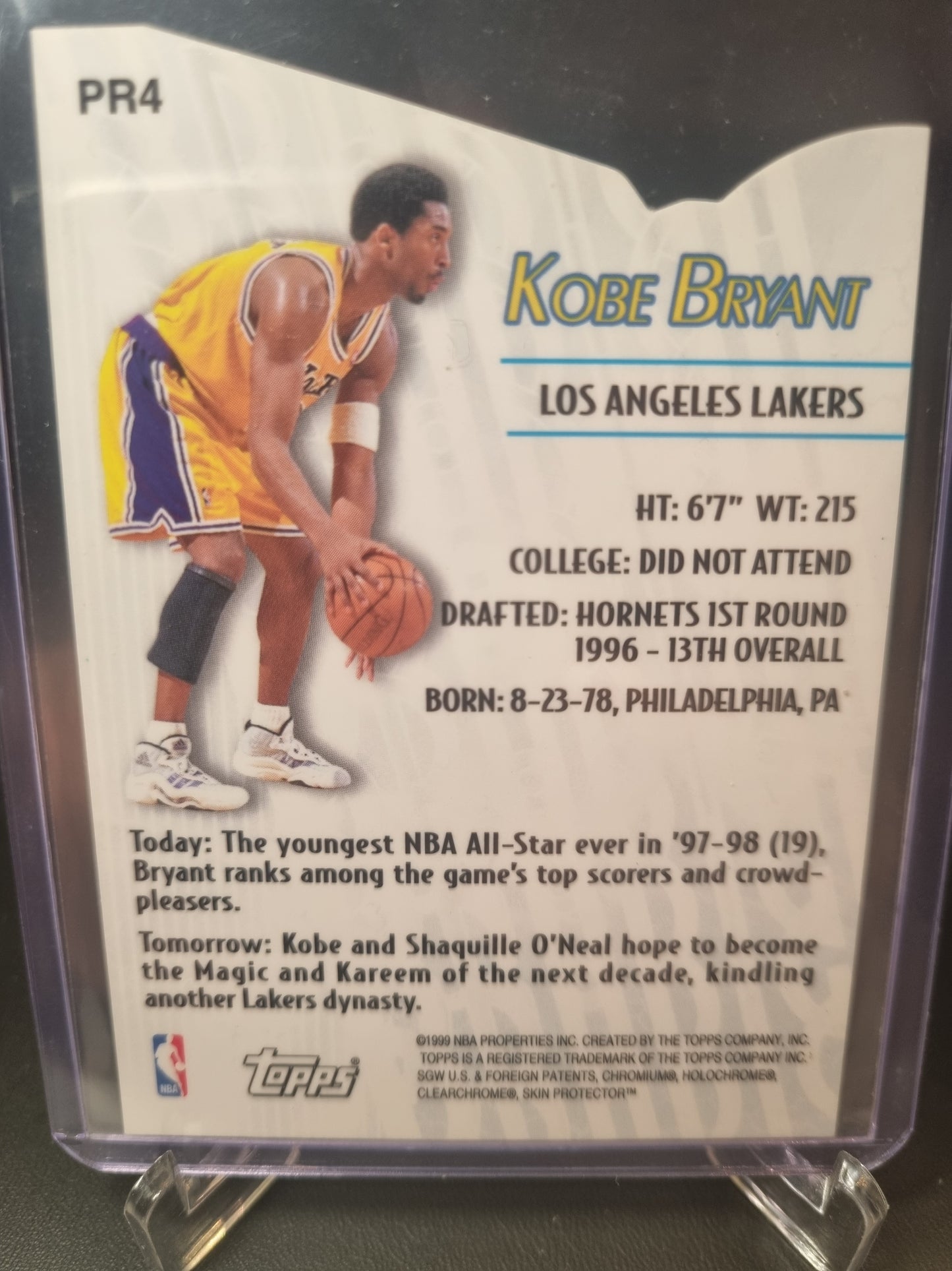 1999 Topps #PR4 Kobe Bryant Podigy Die Cut