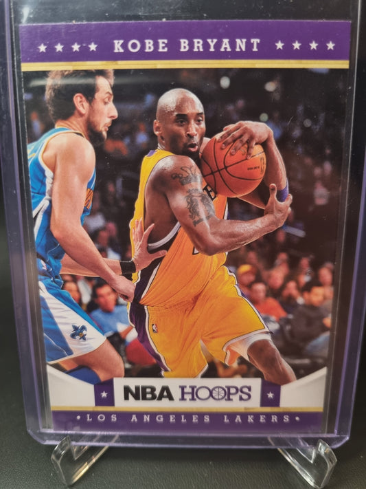 2012 Panini Hoops #198 Kobe Bryant