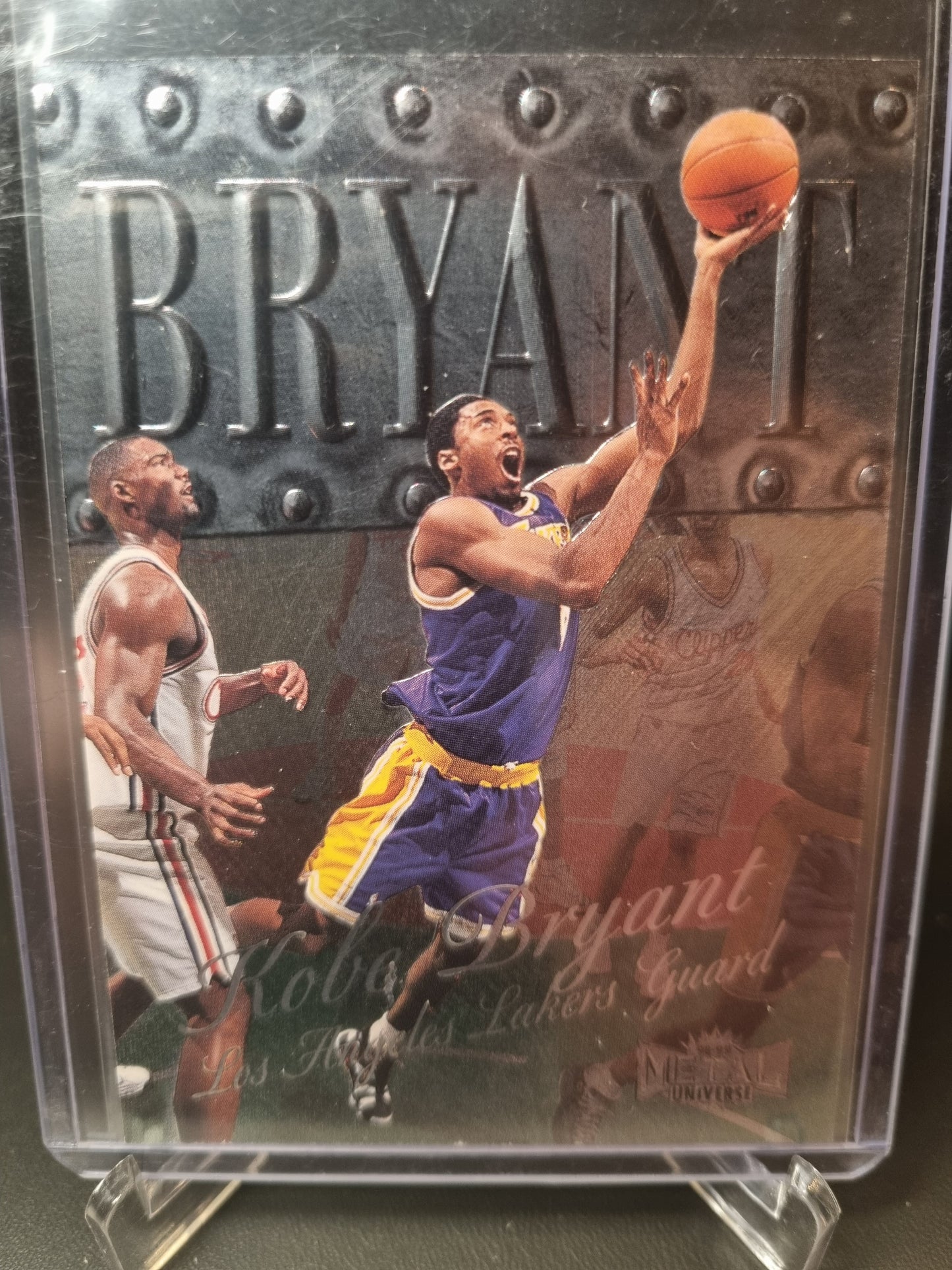 1998 Skybox #53 Kobe Bryant Metal Universe