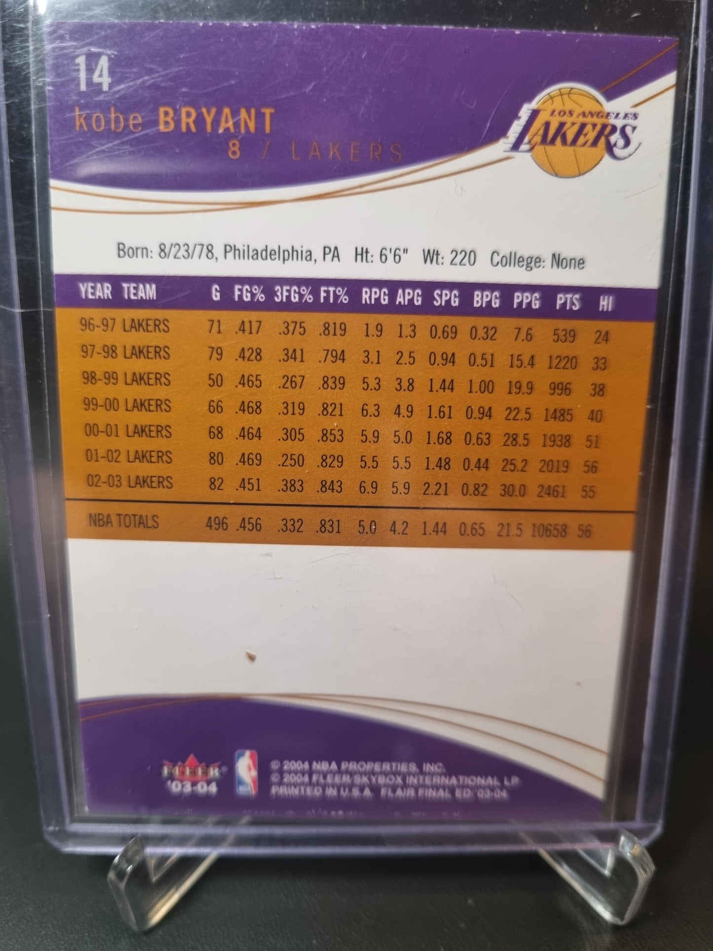 2003-04 Fleer Skybox #14 Kobe Bryant