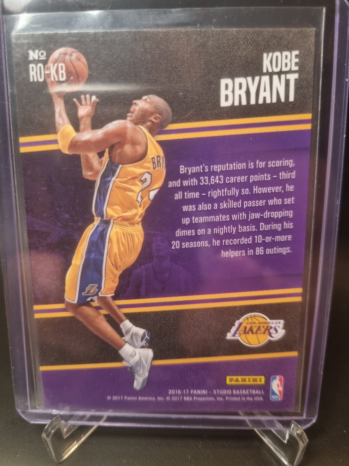 2016-17 Panini Studio #RO-KB Kobe Bryant Rising To The Occasion