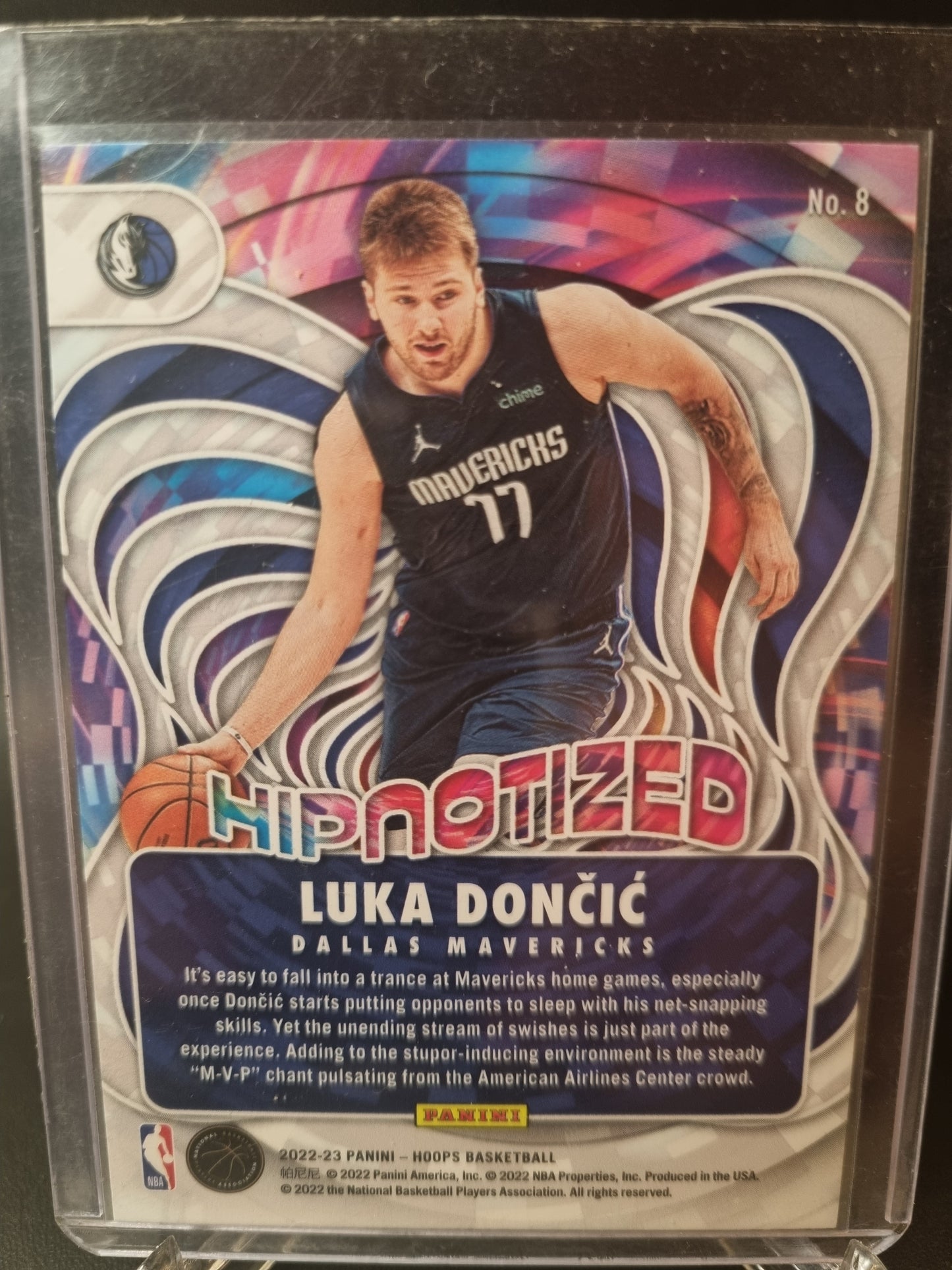 2022-23 Panini Hoops #8 Luka Doncic Hypnotized