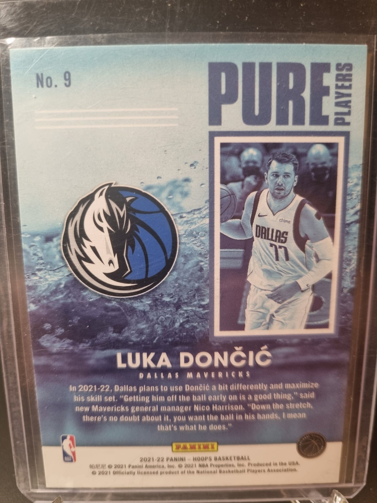 2021-22 Panini Hoops #9 Luka Doncic Pure Players