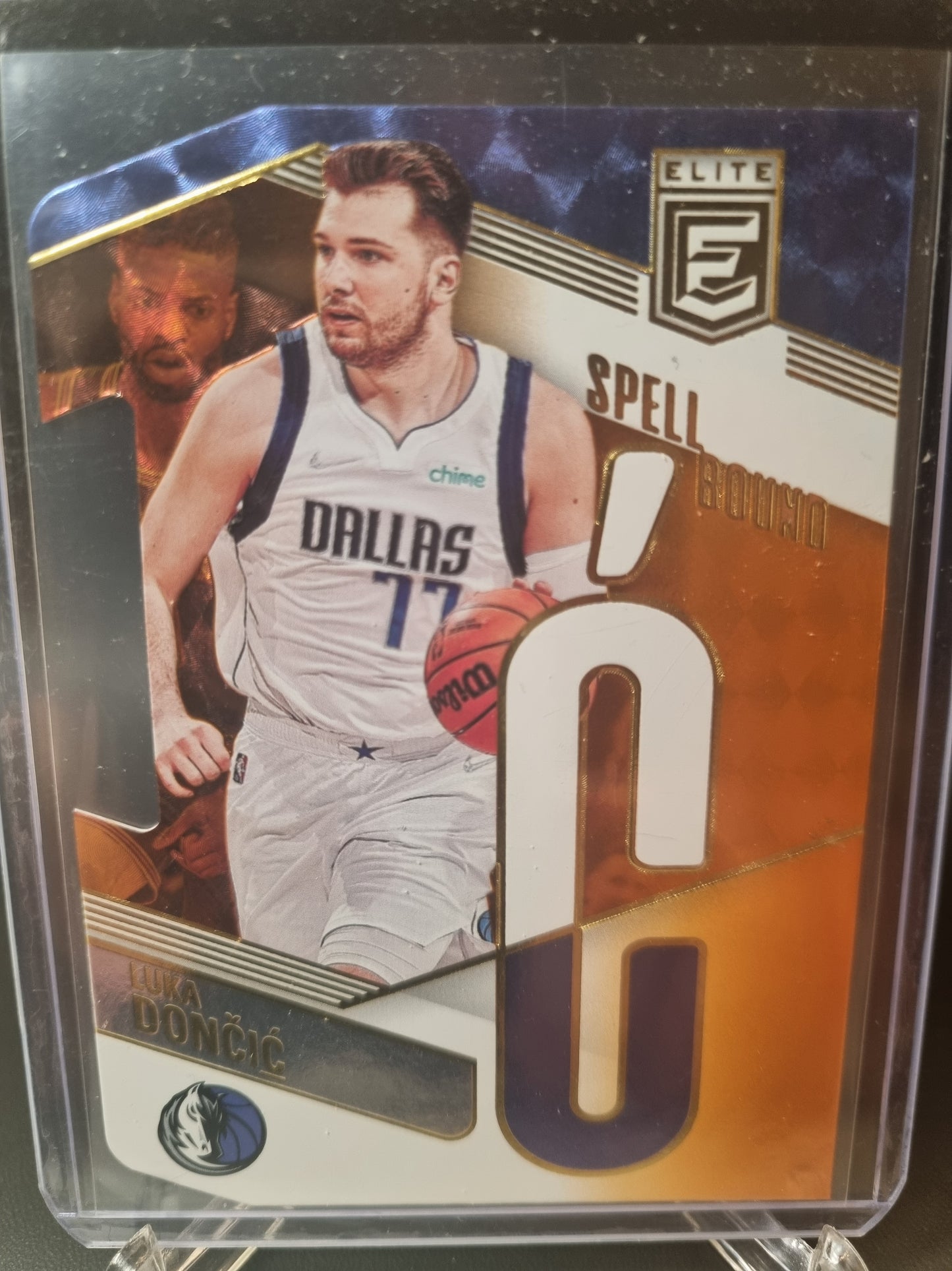 2022-23 Panini Donruss Elite #18 Luka Doncic Spell Bound Die Cut Orange