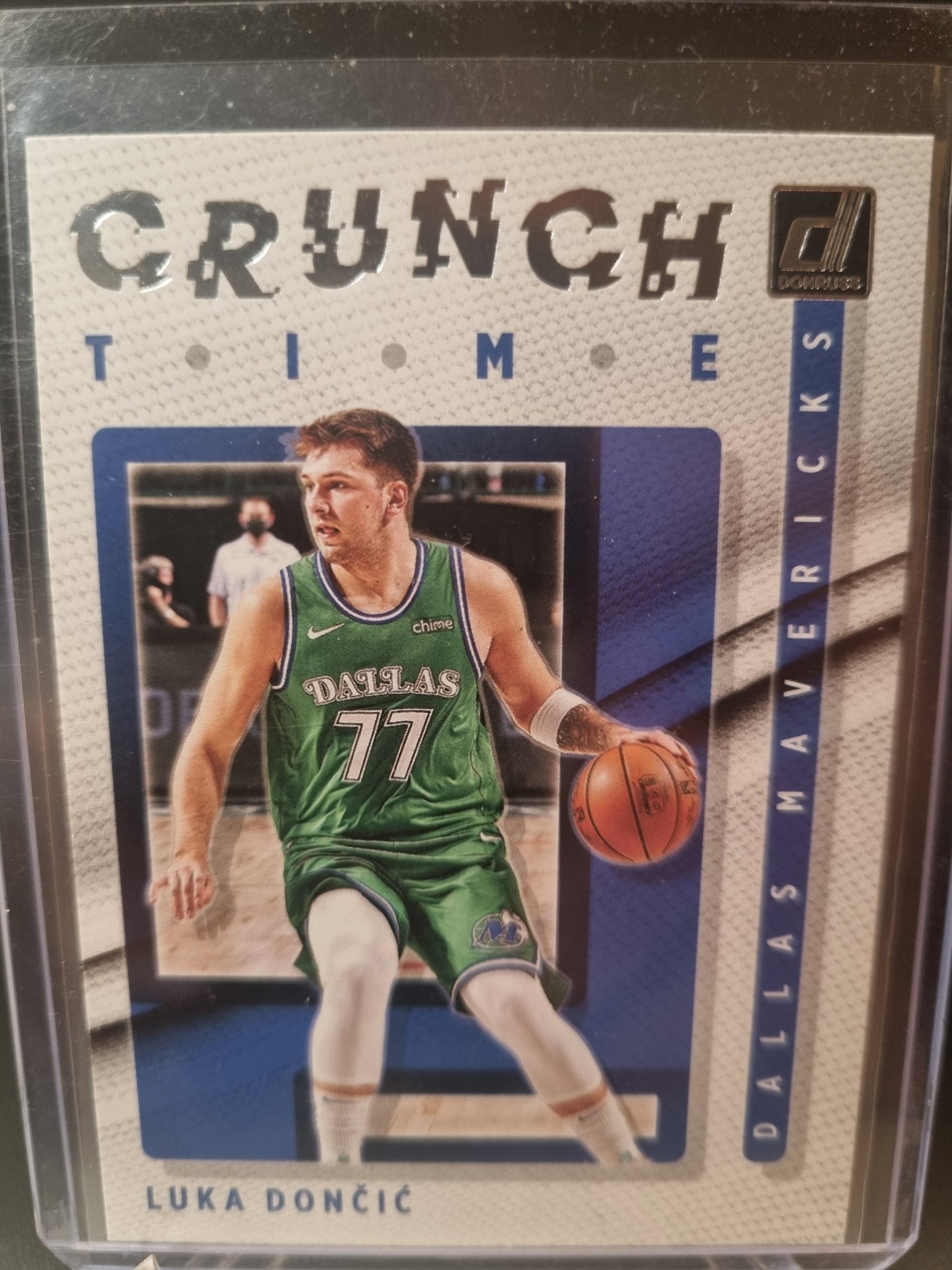 2021-22 Panini Donruss #5 Luka Doncic Crunch Time