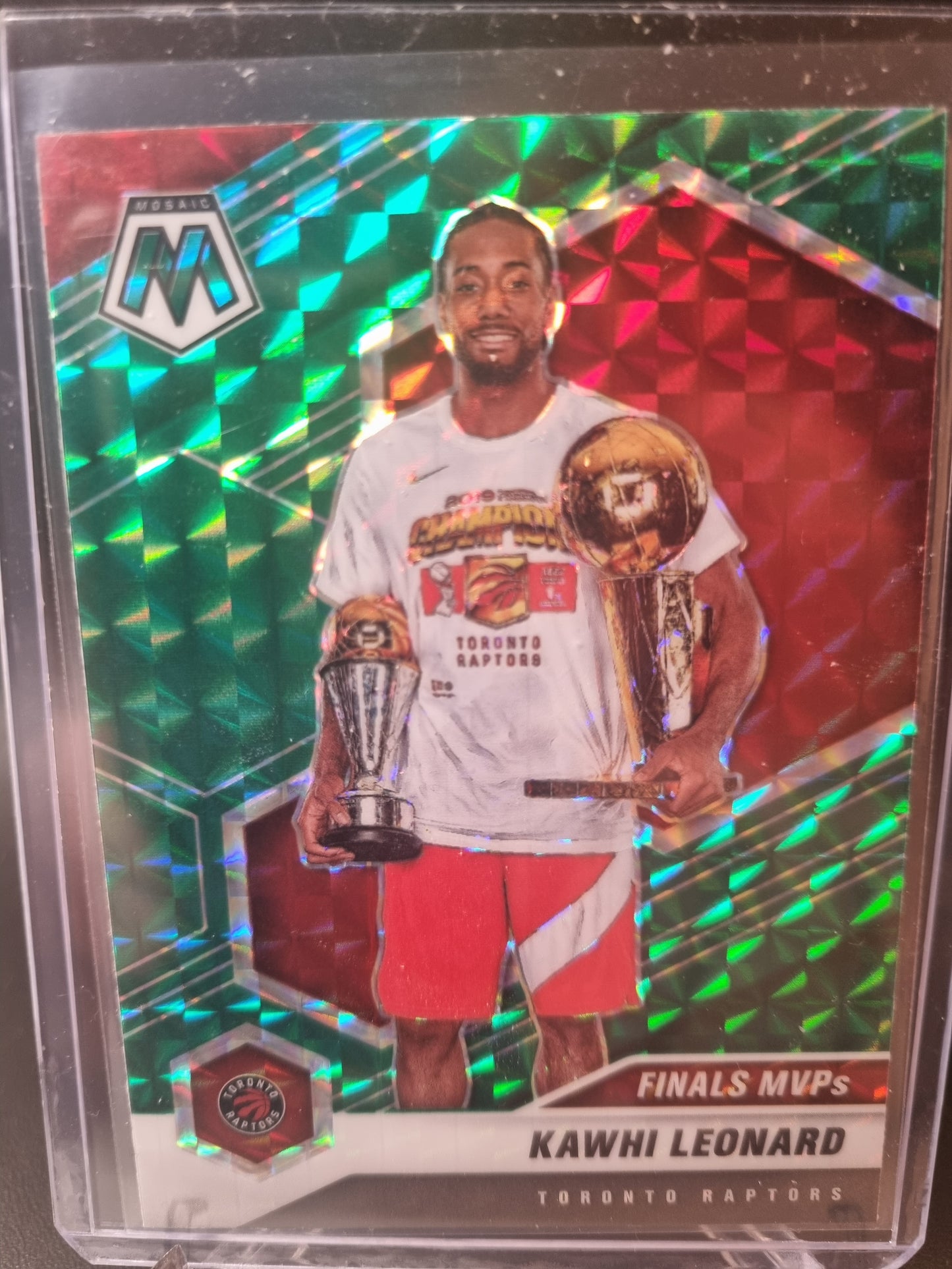 2020-21 Panini Mosaic #299 Kawhi Leonard Finals MVPs Green Mosaic Prizm