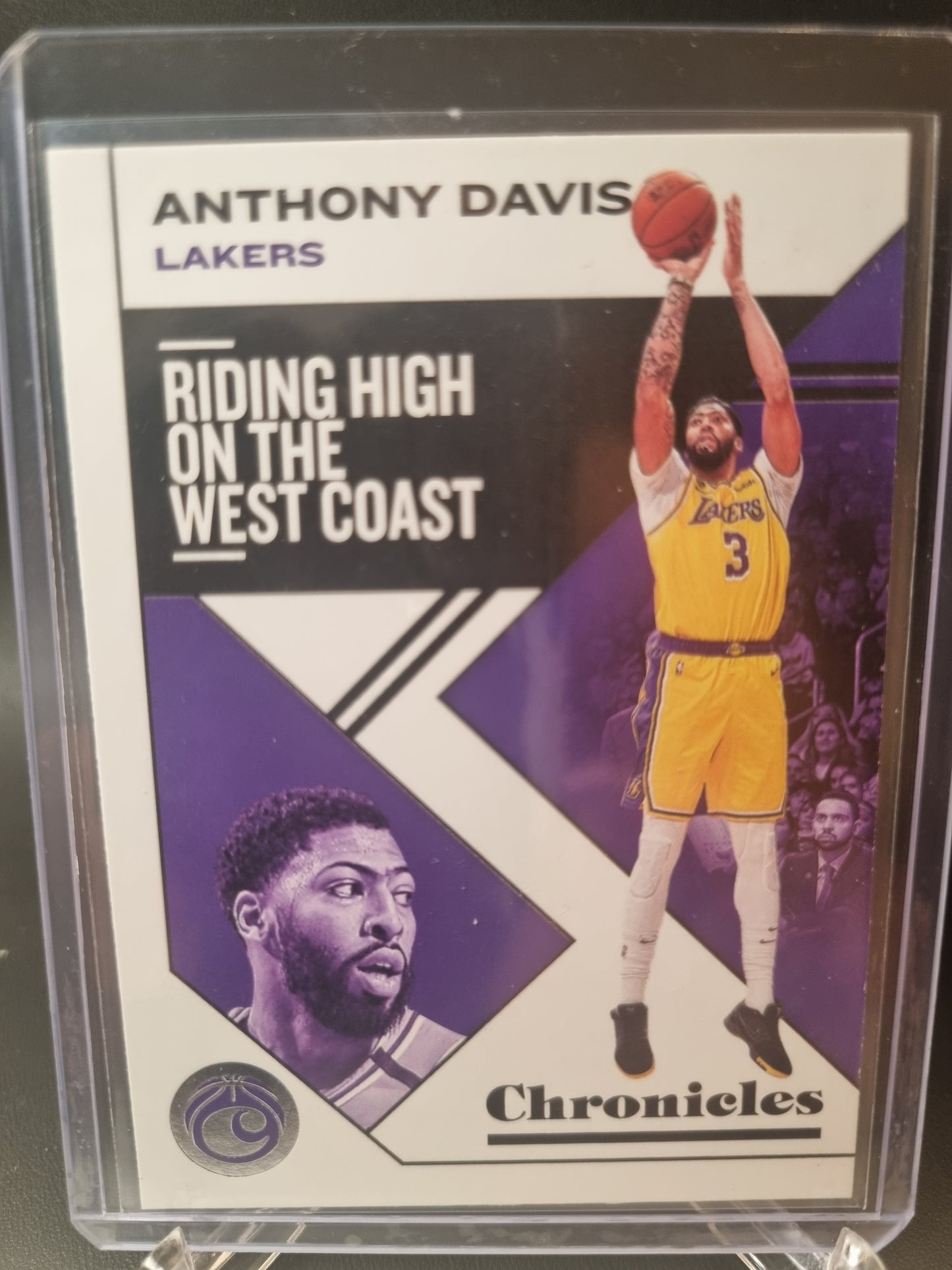 2019-20 Panini Chronicles #16 Anthony Davis Riding High On The West Coast