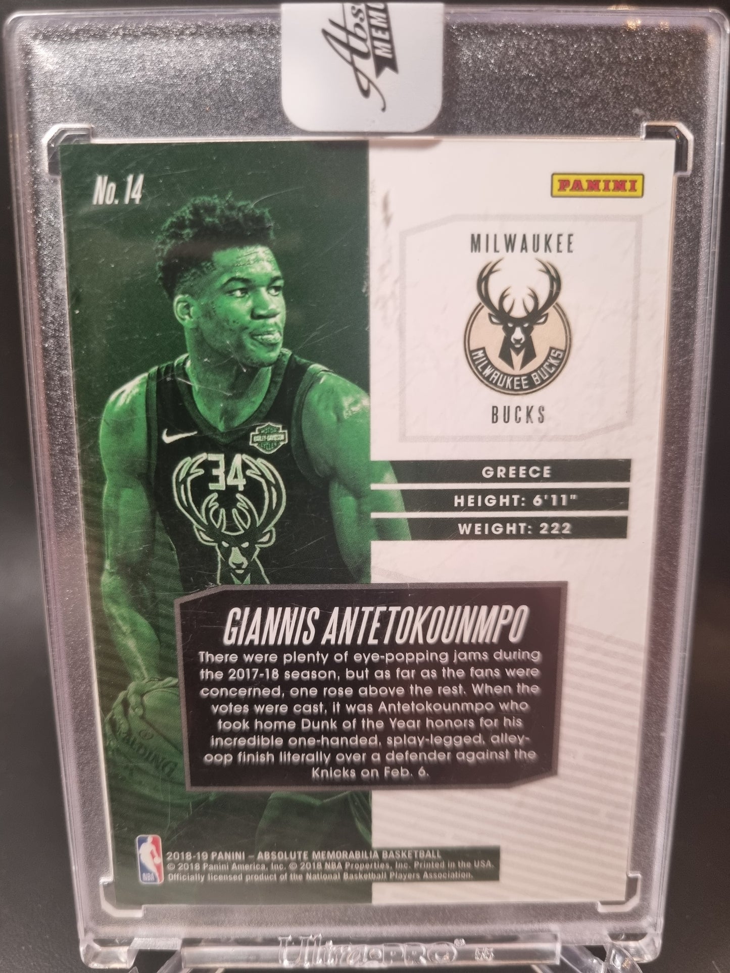 2018-19 Panini Absolute Memorabilia #14 Giannis Antetokounmpo