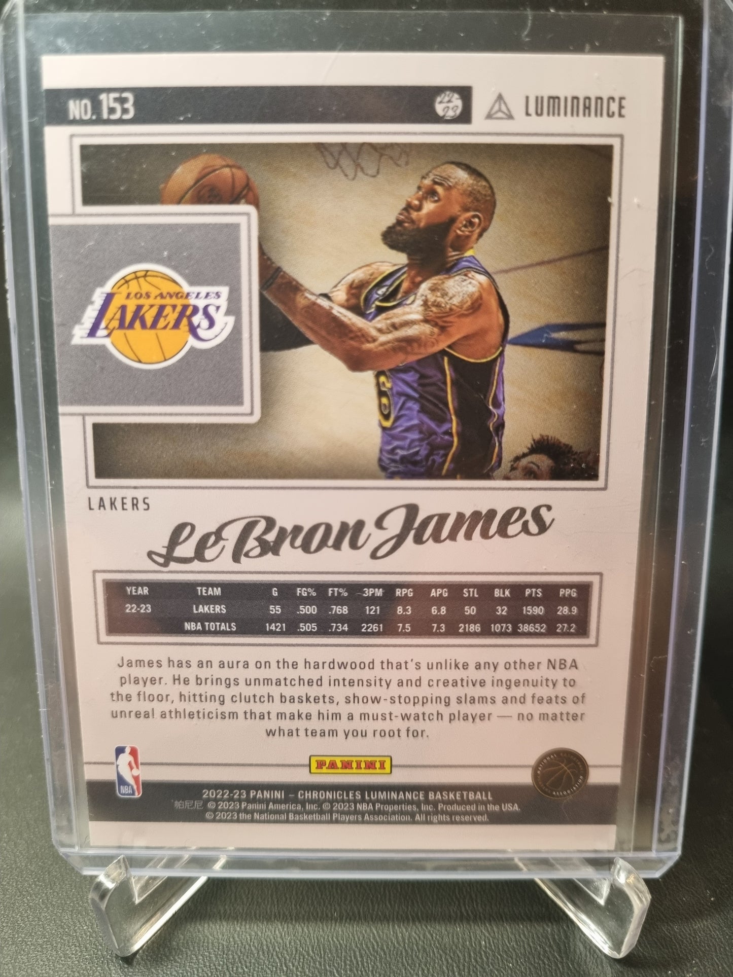 2022-23 Panini Chronicles Luminance #153 Lebron James Luminance Red 14/149