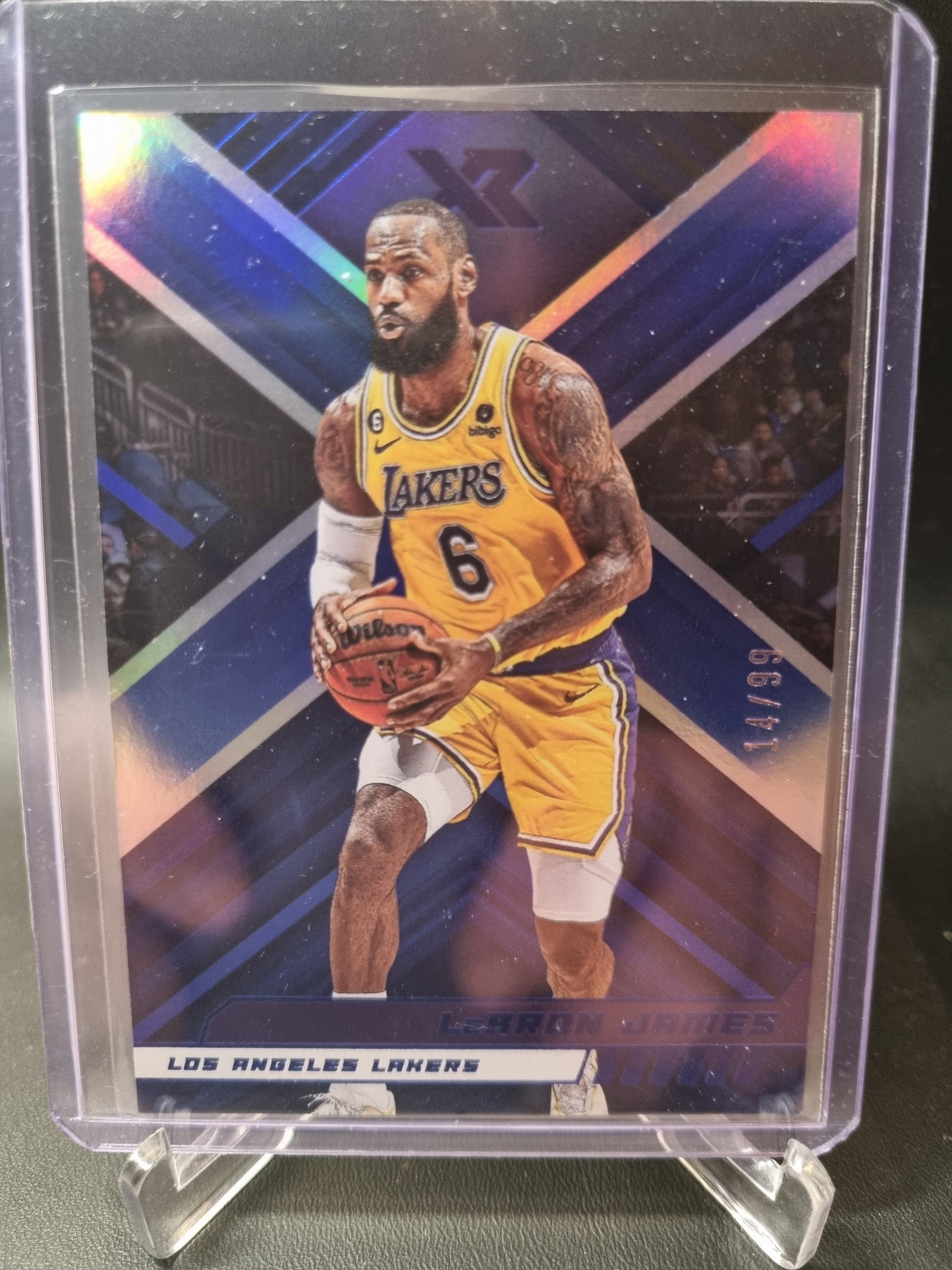 2022-23 Panini Chronicles XR #299 Lebron James Blue 14/99