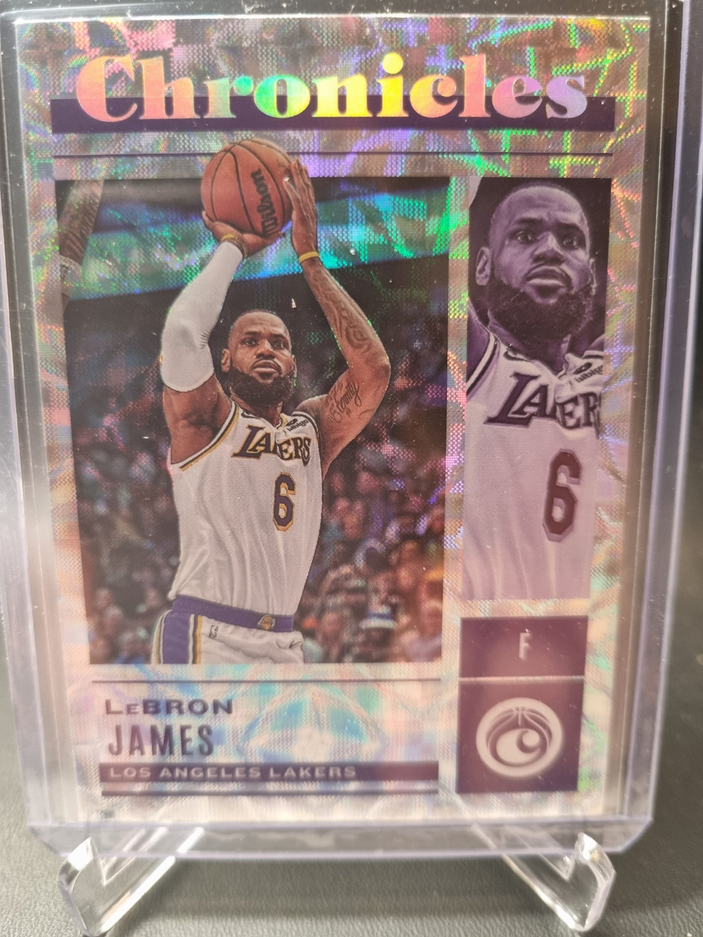 2022-23 Panini Chronicles #22 Lebron James