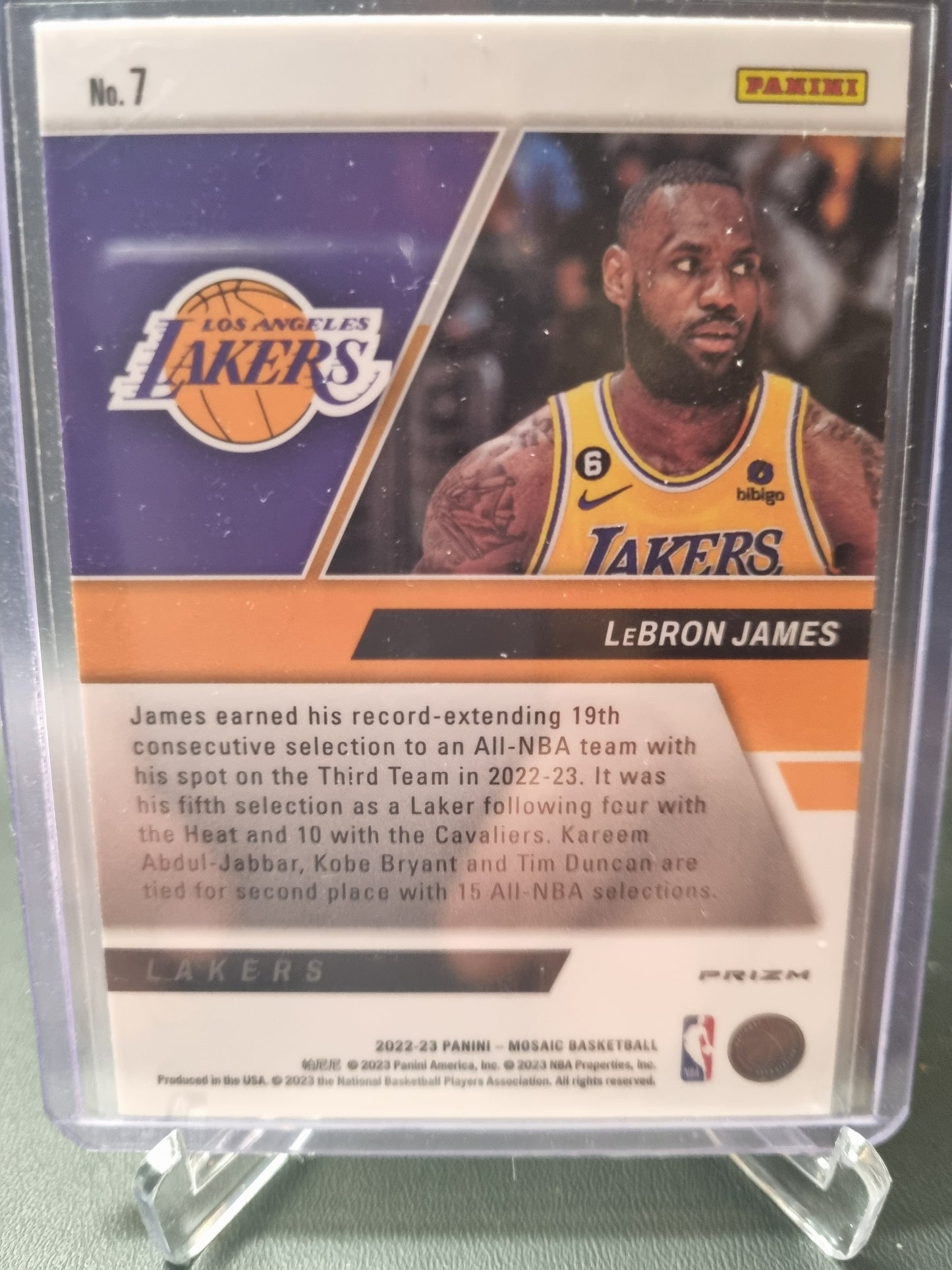 2022-23 Panini Mosaic #7 Lebron James Stare Masters Mosaic Prizm