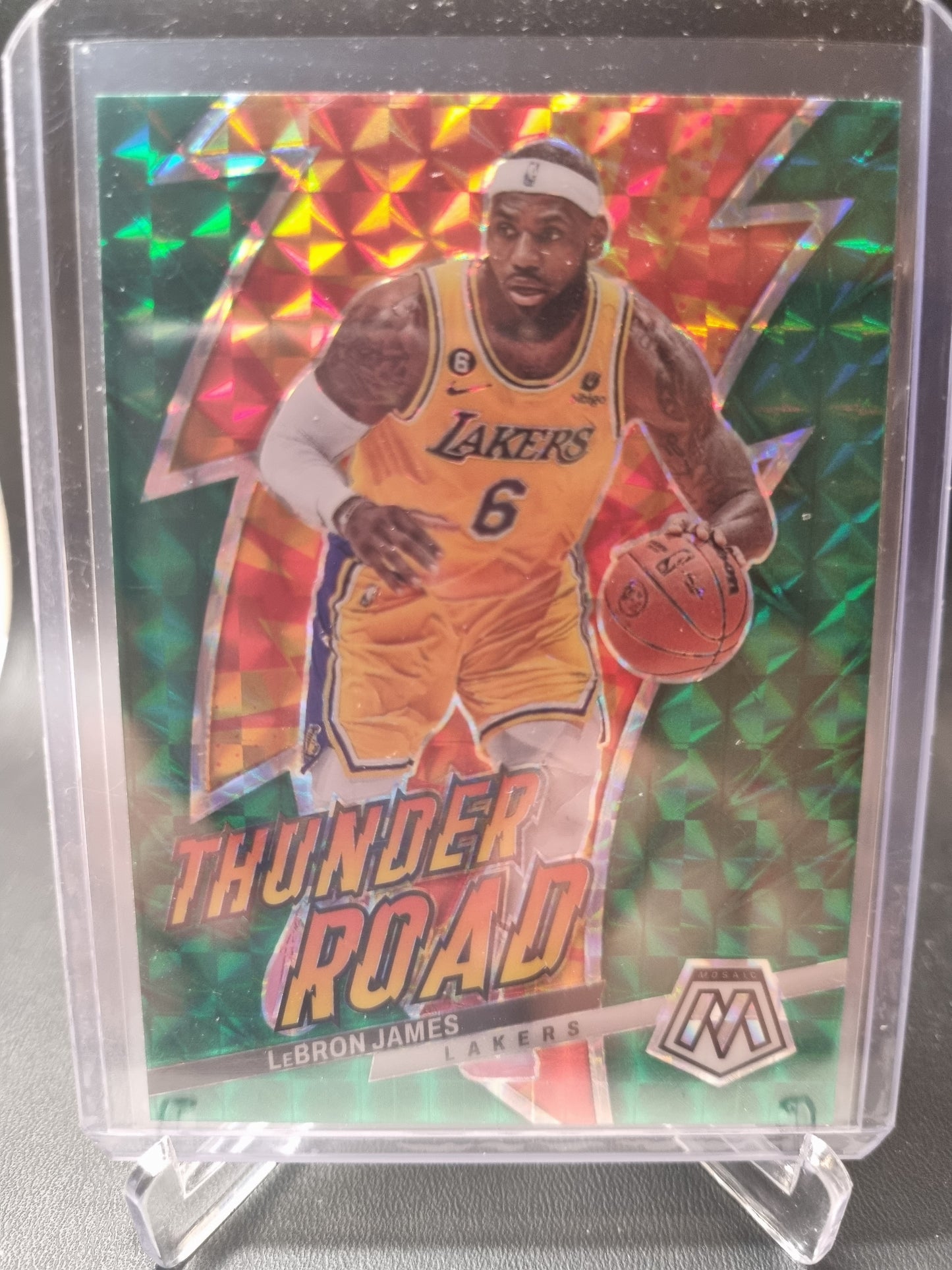 2022-23 Panini Mosaic #1 Lebron James Thunder Road Mosaic Green Prizm