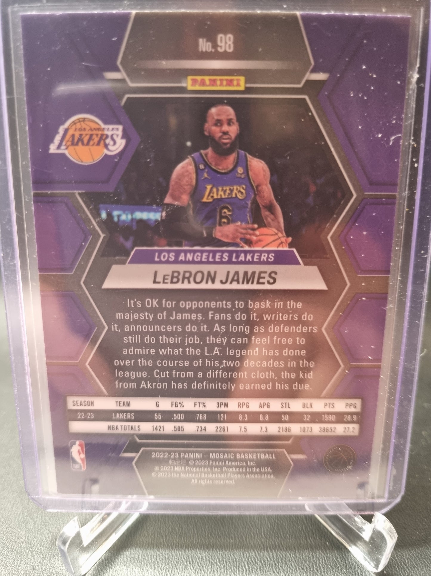 2022-23 Panini Mosaic #98 Lebron James