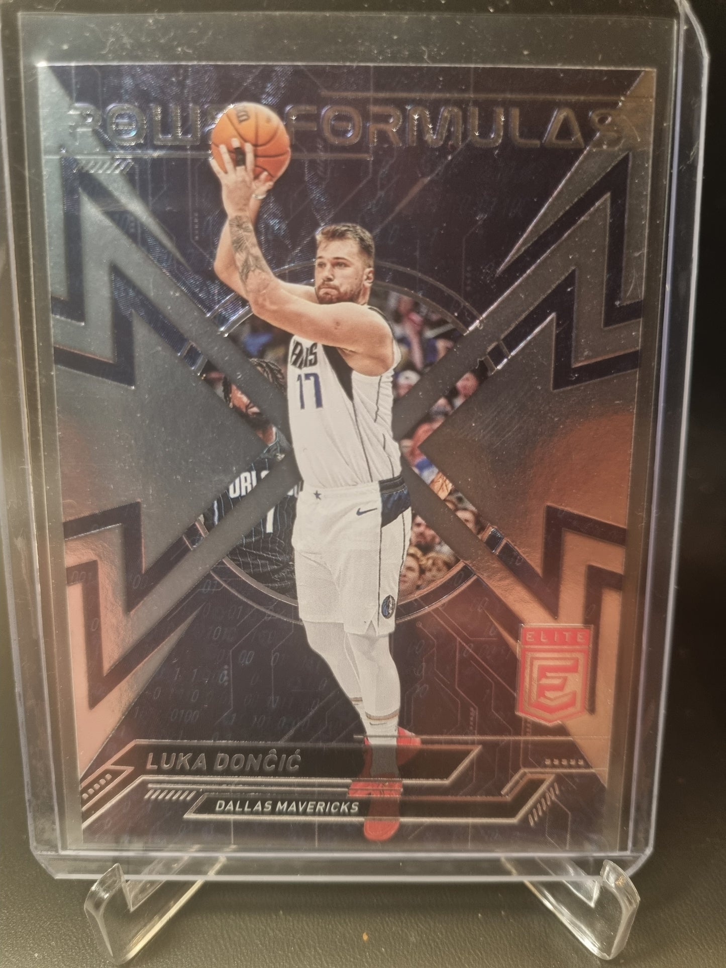 2022-23 Panini Donruss Elite #24 Luka Doncic Power Formulas