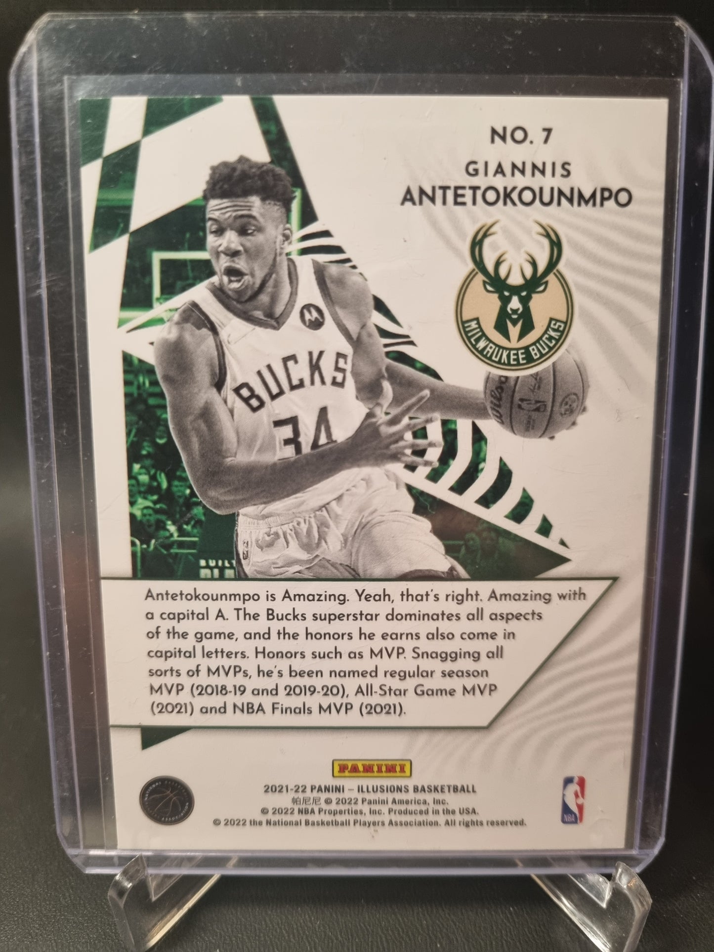 2021-22 Panini Illusions #7 Giannis Antetokounmpo Amazing