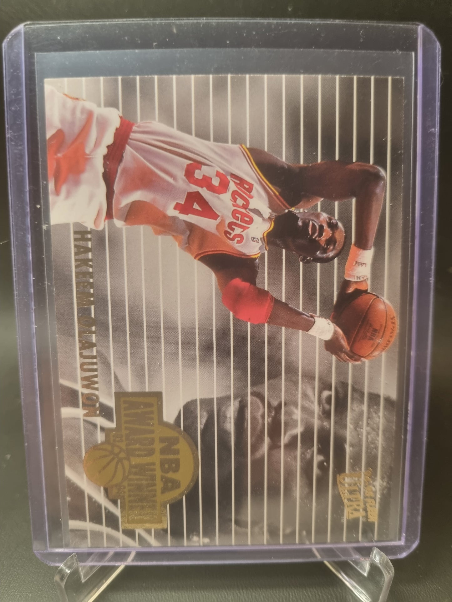 1994-95 Fleer #3 of 4 Hakeem Olajuwon NBA Award Winner