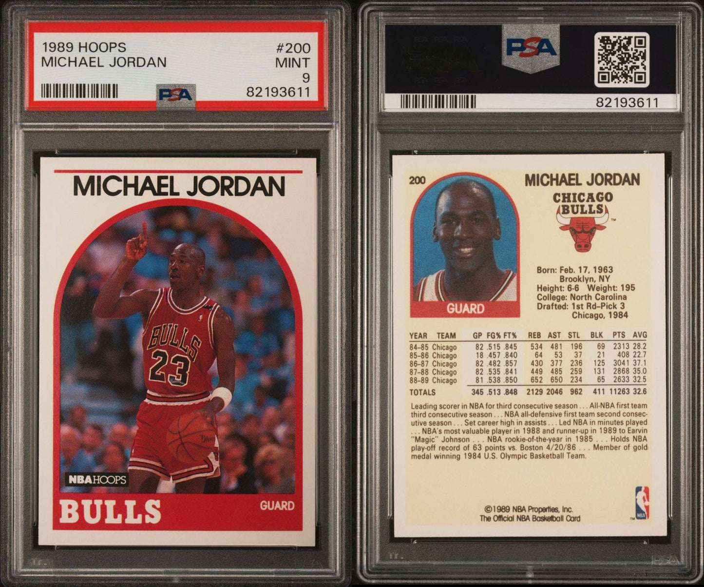 1989 Hoops #200 Michael Jordan PSA 9 Mint