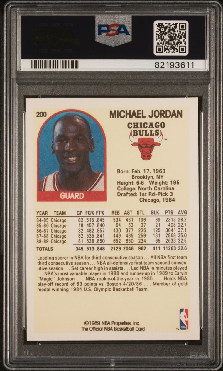 1989 Hoops #200 Michael Jordan PSA 9 Mint