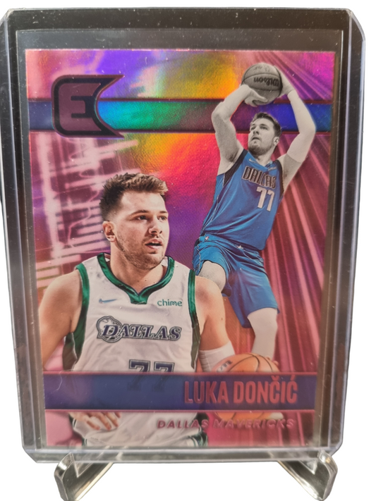 2022-23 Panini Chronicles Essentials #304 Luka Doncic Pink