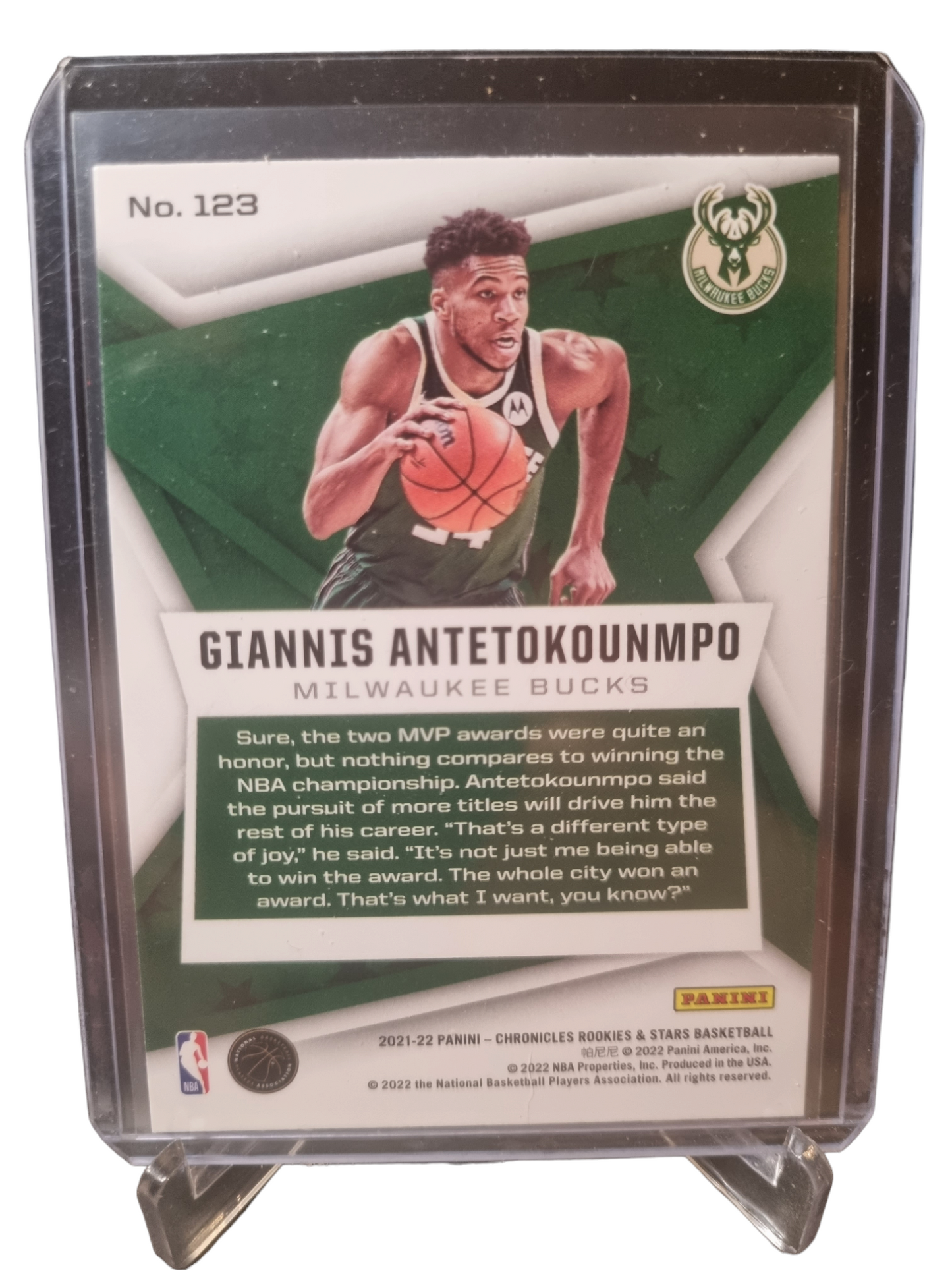 2022-23 Panini Chronicles Rookies And Stars #123 Giannis Antetokounmpo