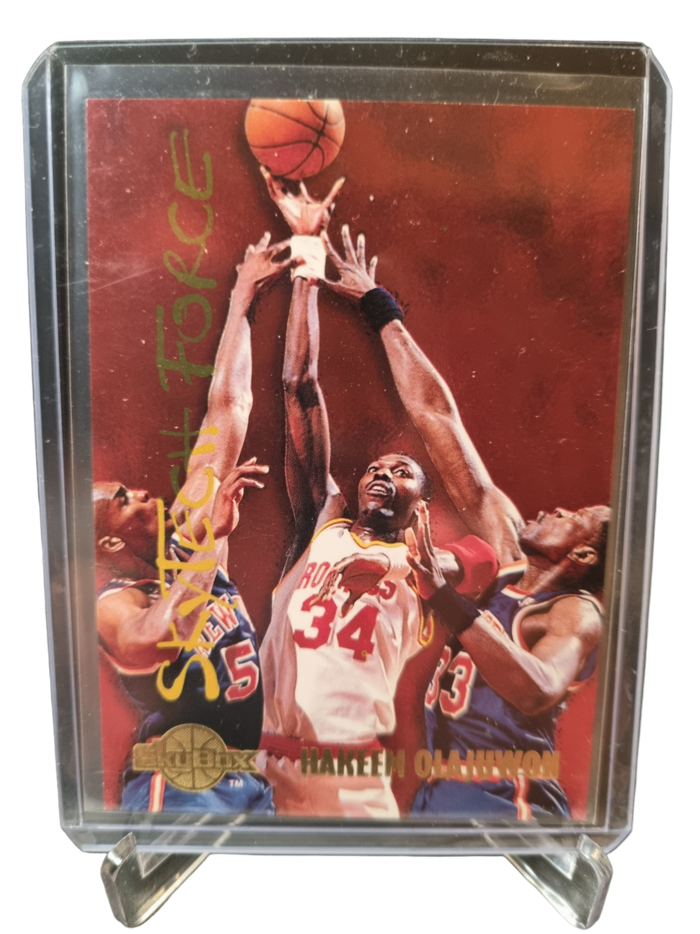 1995 Skybox #SF19 Hakeem Olajuwon Sky Tech Force