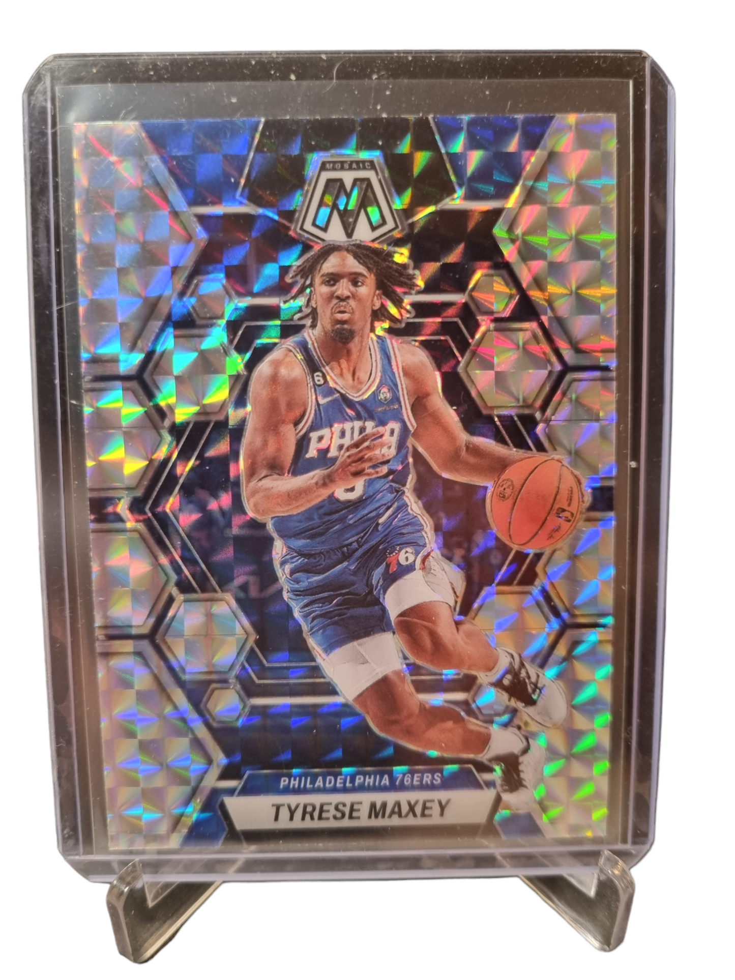 2022-23 Panini Mosaic #89 Tyrese Maxey Mosaic Prizm