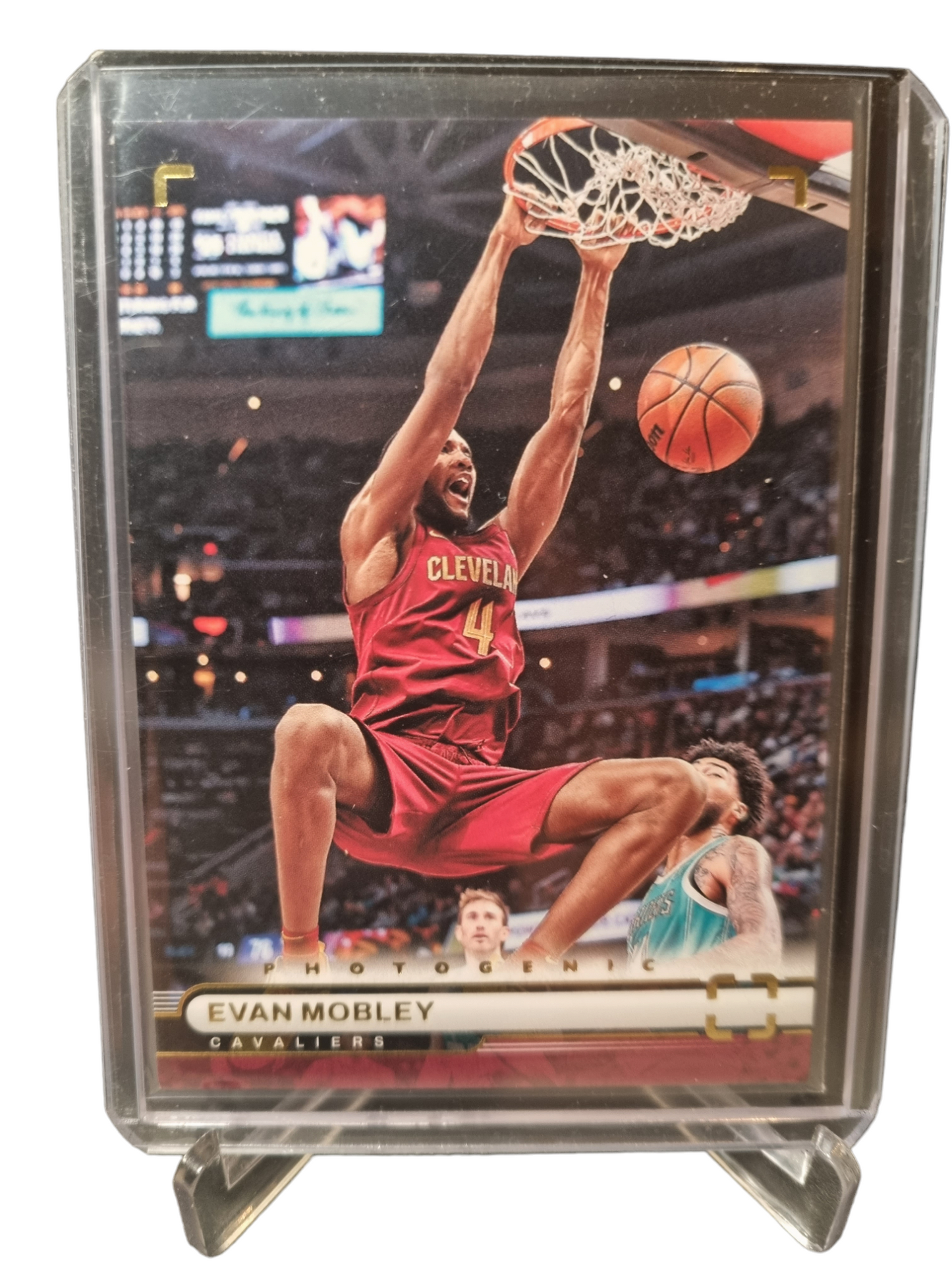 2022-23 Panini Photogenic #25 Evan Mobley