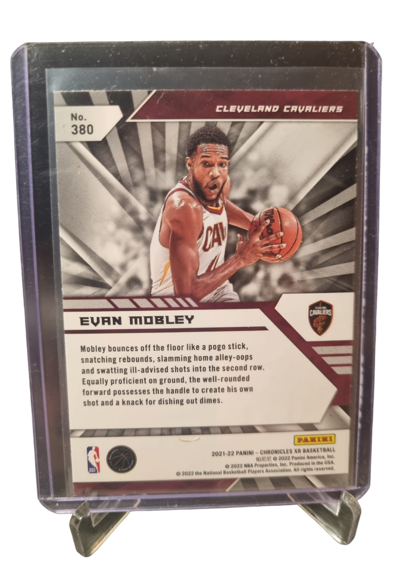 2021-22 Panini Chronicles XR #25 Evan Mobley Rookie Card