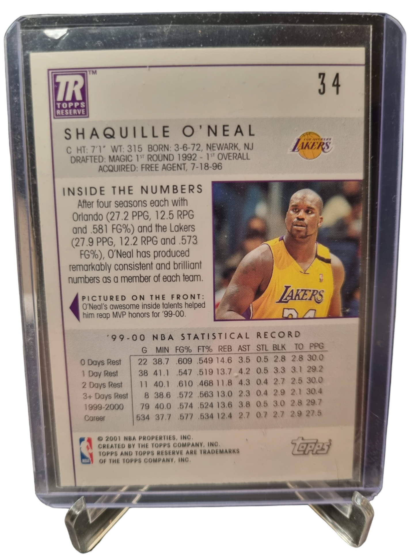 2001 Topps Reserve #34 Shaquille O'Neal