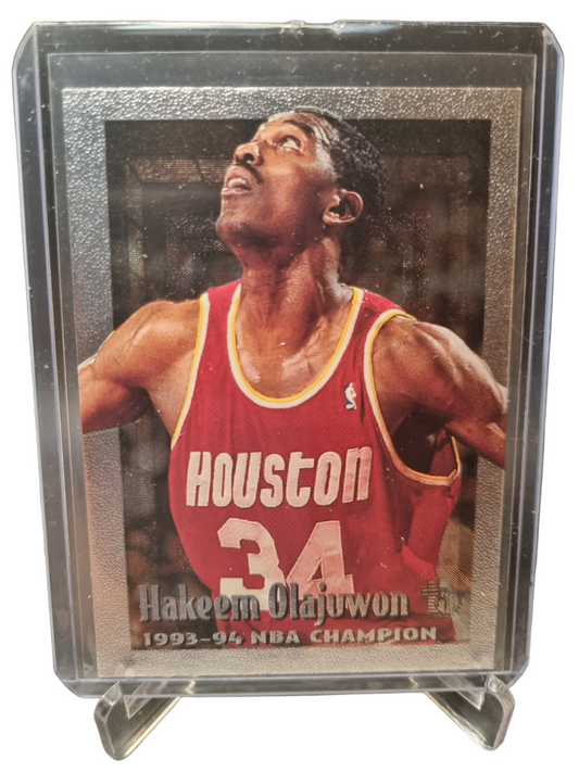 1995 Topps #38 Hakeem Olajuwon 1993-94 NBA Champion