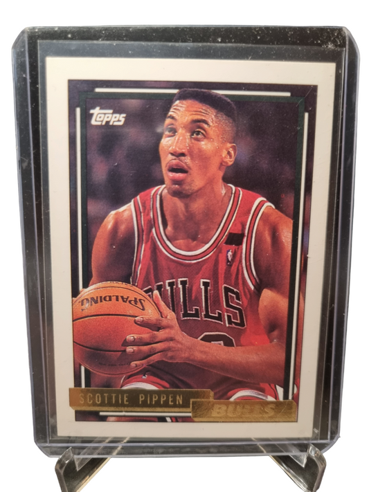 1993 Topps #389 Scottie Pippen