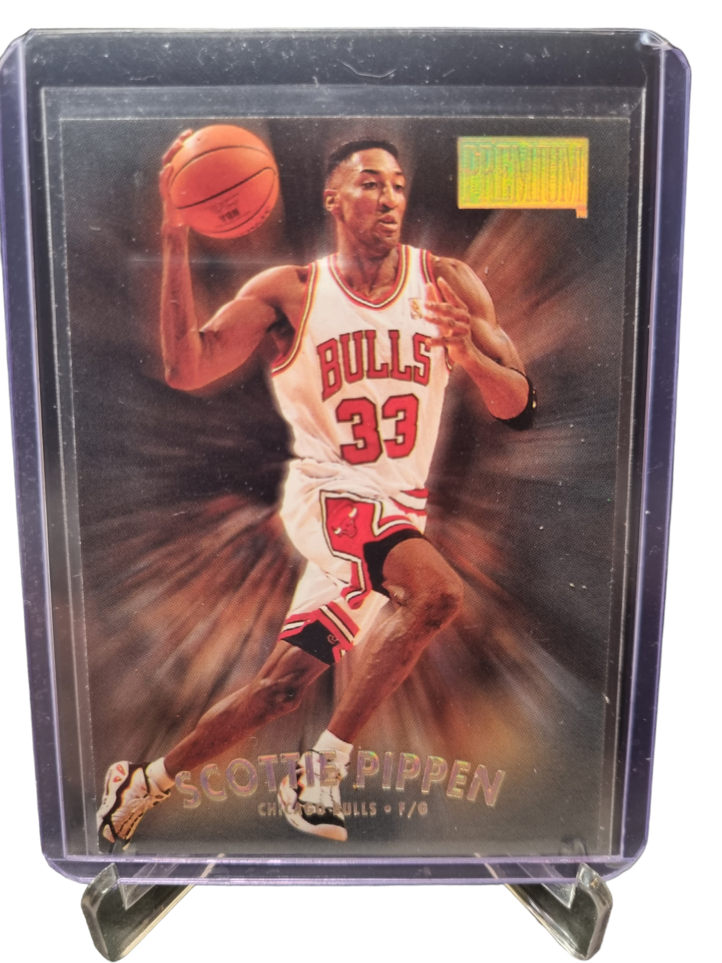 1997 Skybox Premium #48 Scottie Pippen