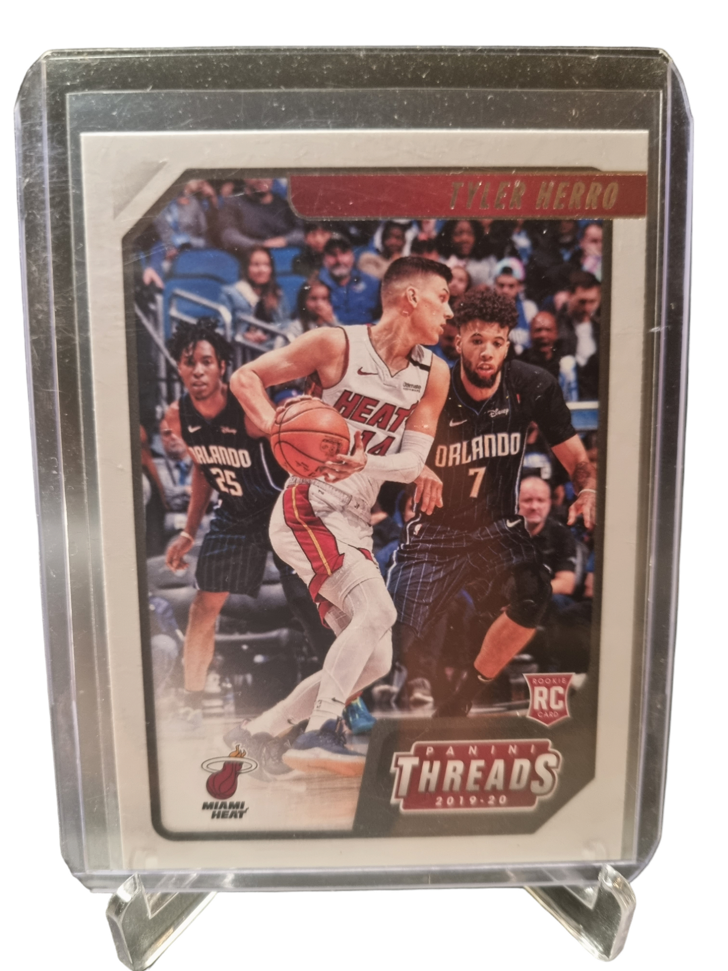 2019-20 Panini Chronicles Threads #76 Tyler Herro Rookie Card