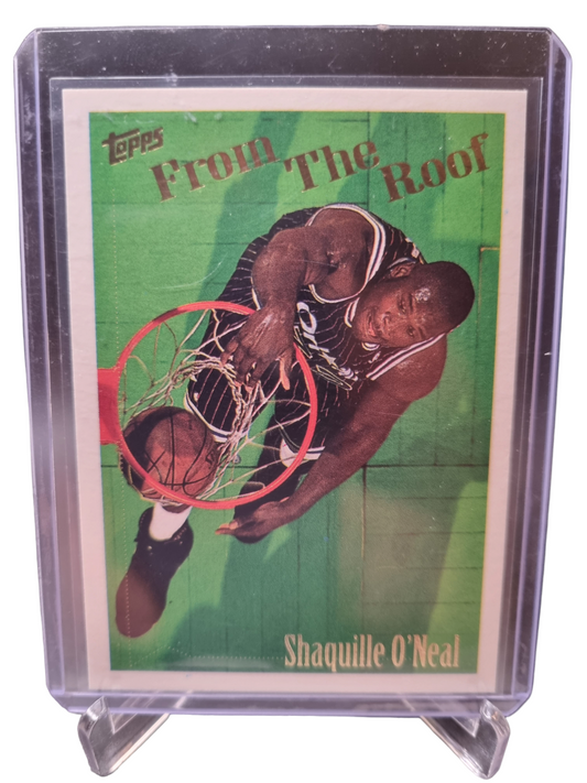 1995 Topps #300 Shaquille O'Neal From The Roof