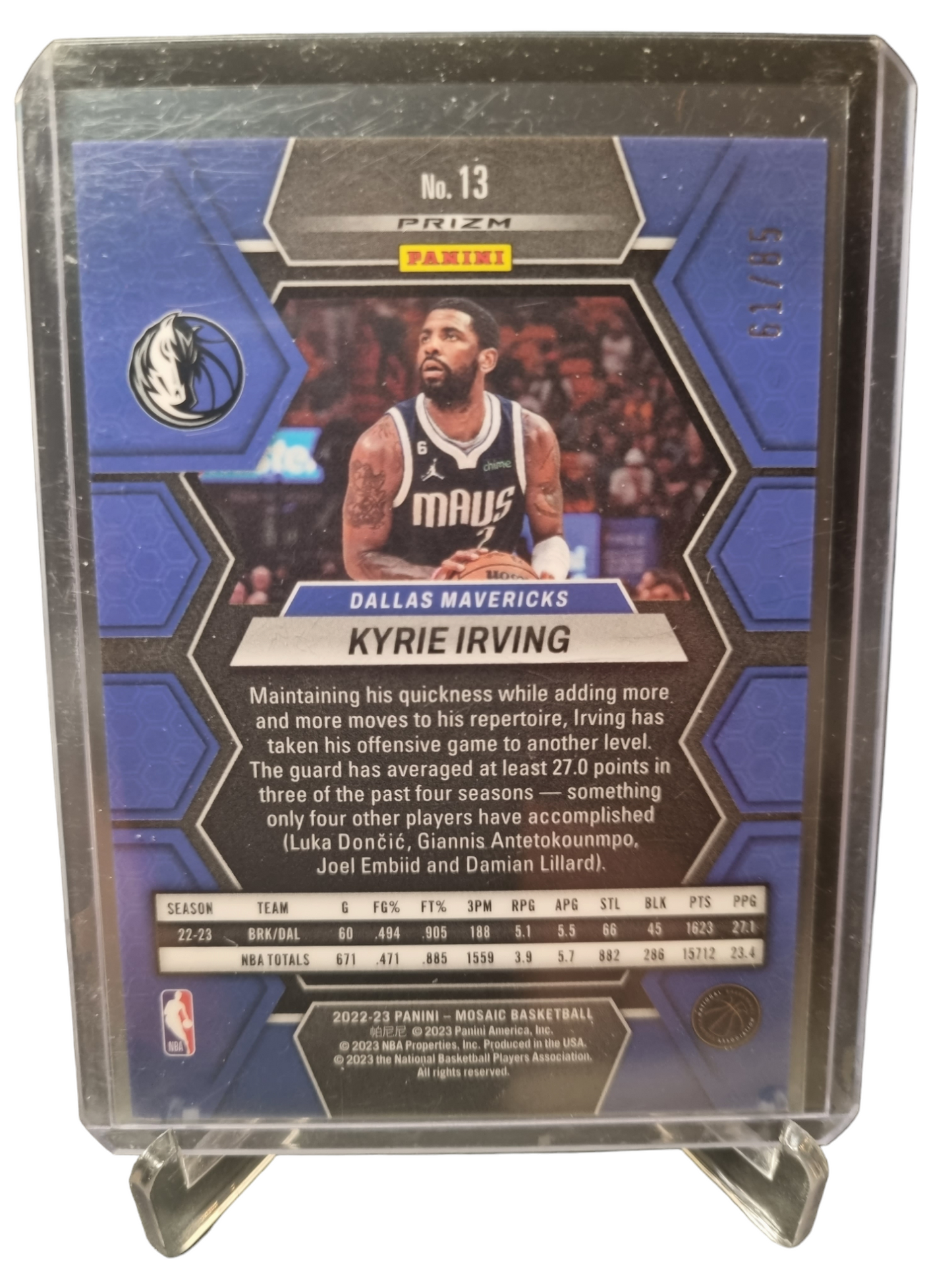 2022-23 Panini Mosaic #13 Kyrie Irving Blue Mosaic Fastbreak Prizm 61/85