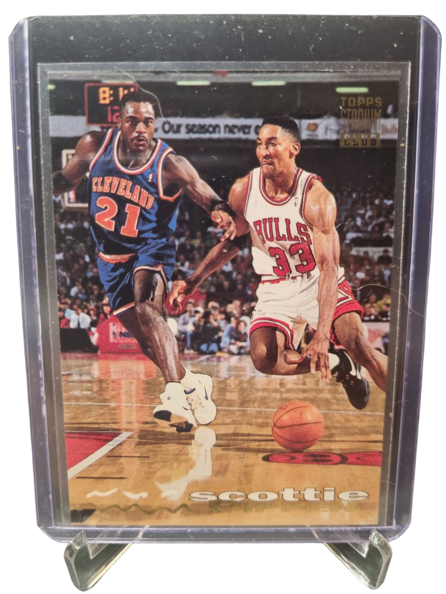 1993-94 Topps Stadium Club #300 Scottie Pippen