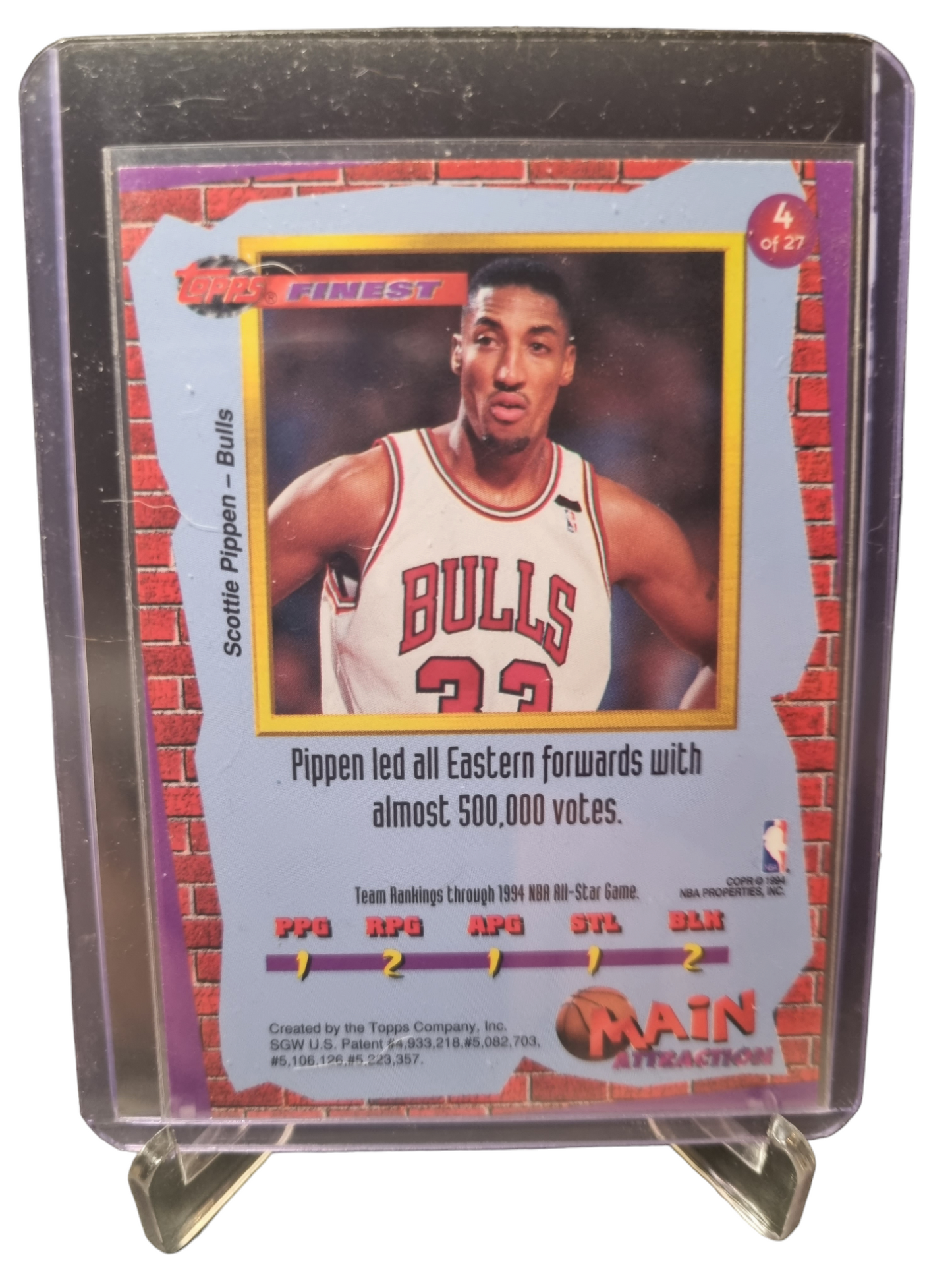 1994 Topps Finest #4 of 27 Scottie Pippen Main Attraction