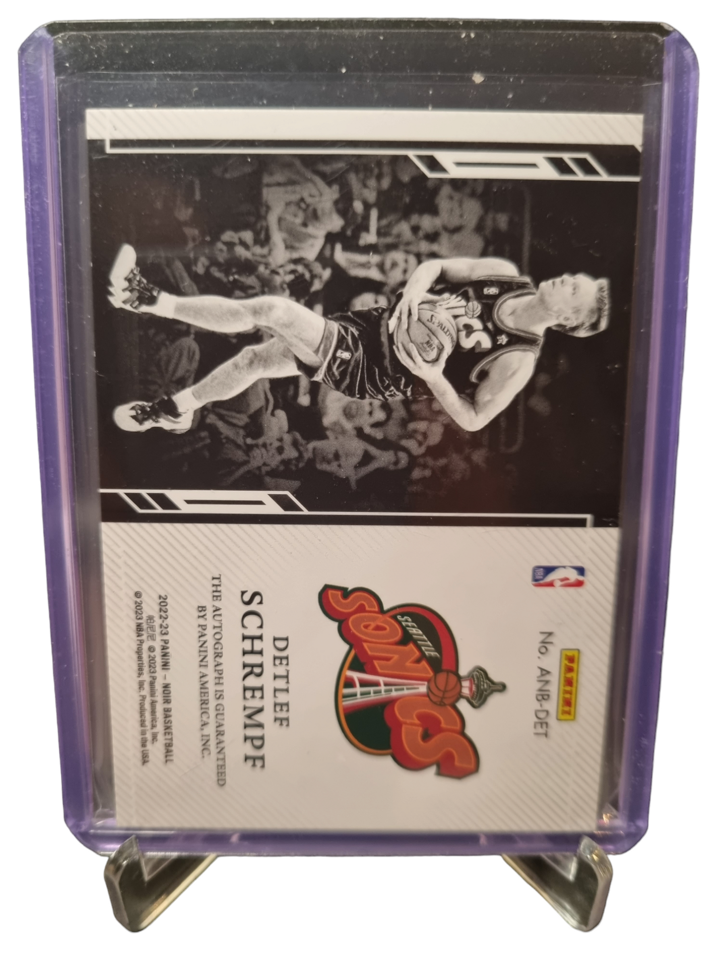 2022-23 Panini Noir #ANB-DET Detlef Schrempf On Card Autograph 76/99