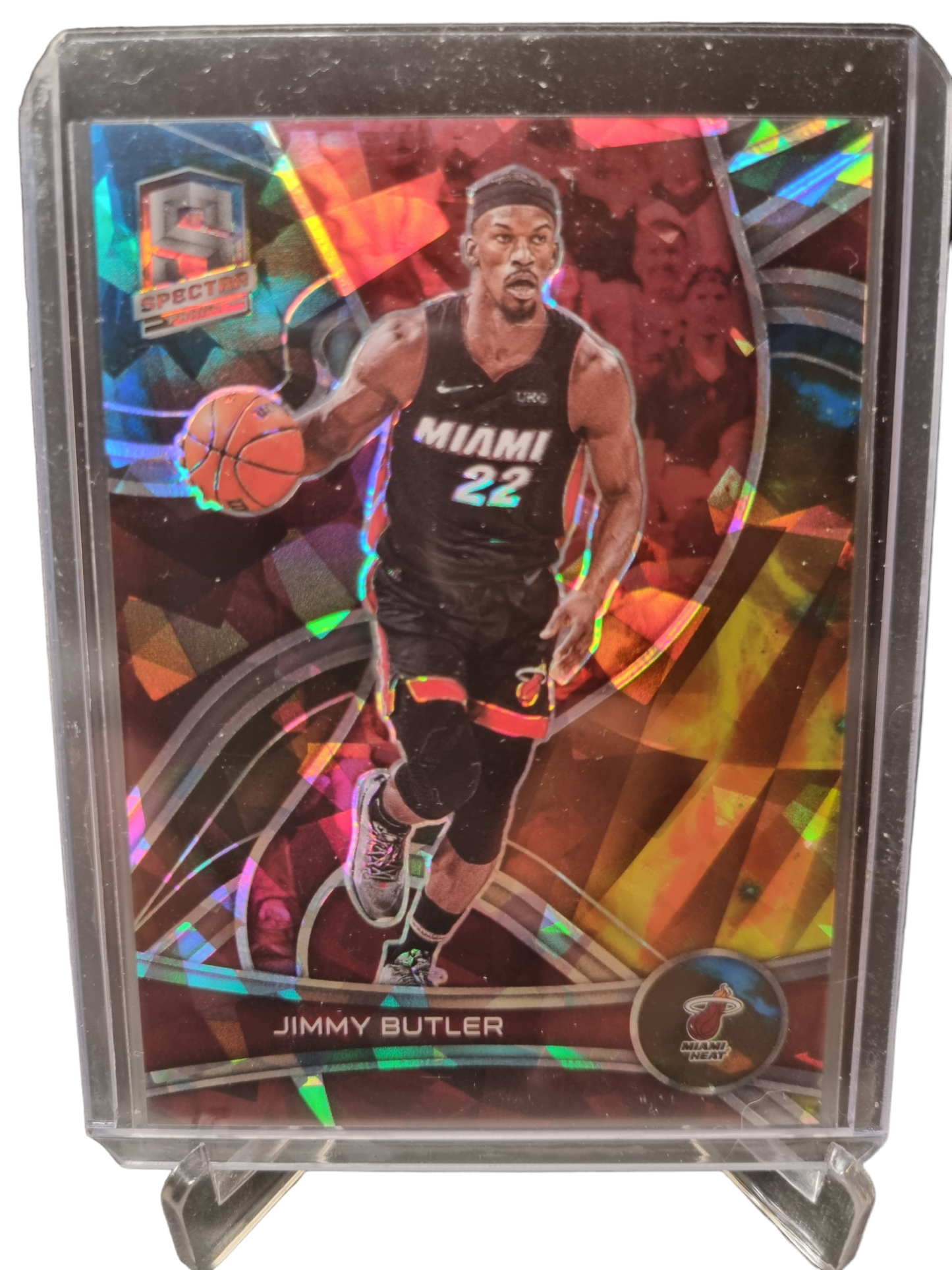 2021-22 Panini Spectra #32 Jimmy Butler Cracked Ice Prizm 15/35